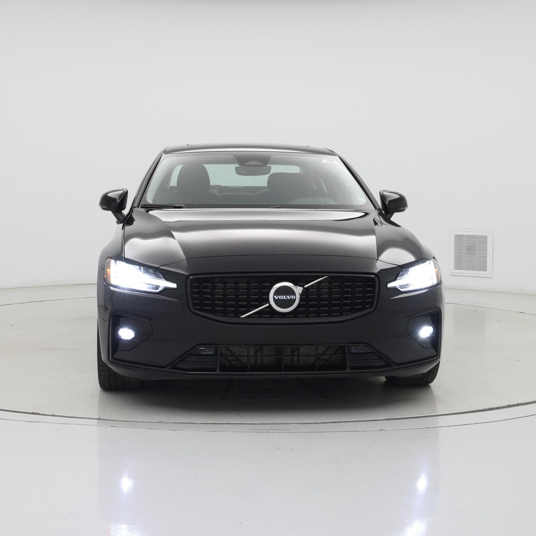 Thumbnail: 2024 Volvo S60 - 5
