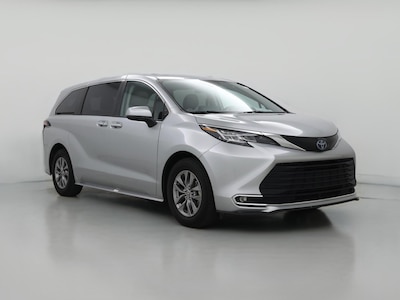 2022 Toyota Sienna Hybrid XLE