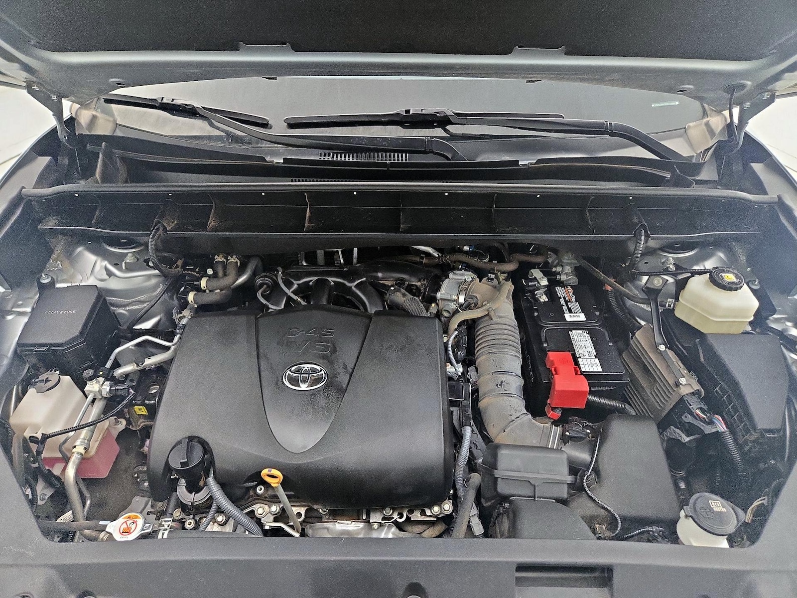 2022 Toyota Highlander XLE - Photo 25