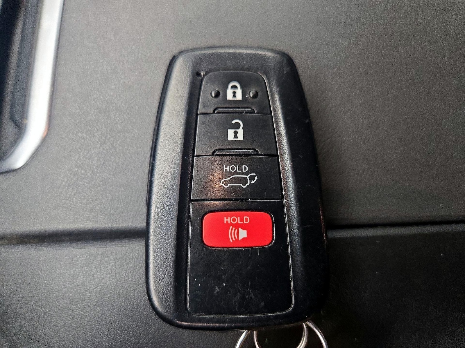 2022 Toyota Highlander XLE - Photo 26