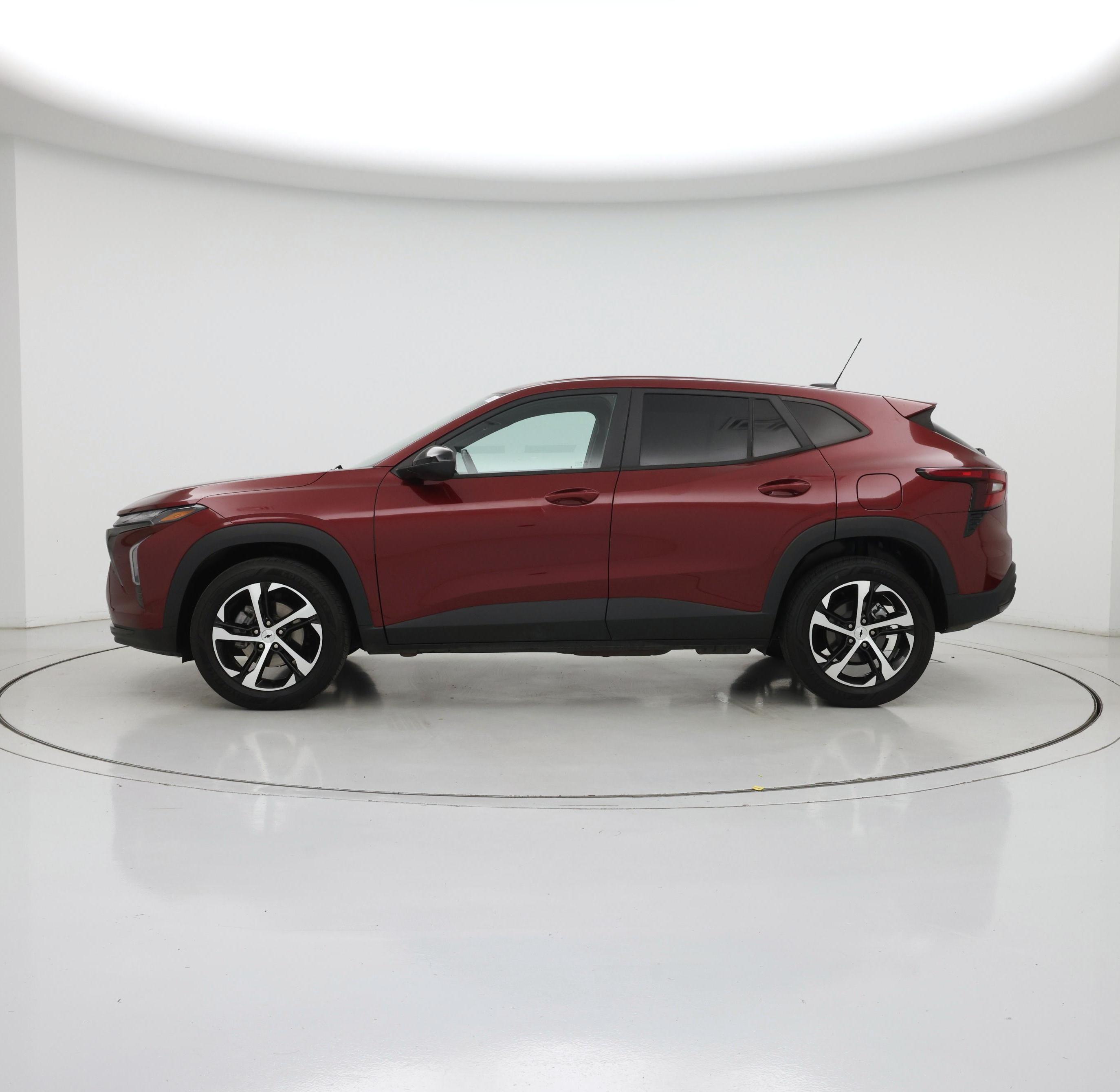 Thumbnail: 2024 Chevrolet Trax - 3