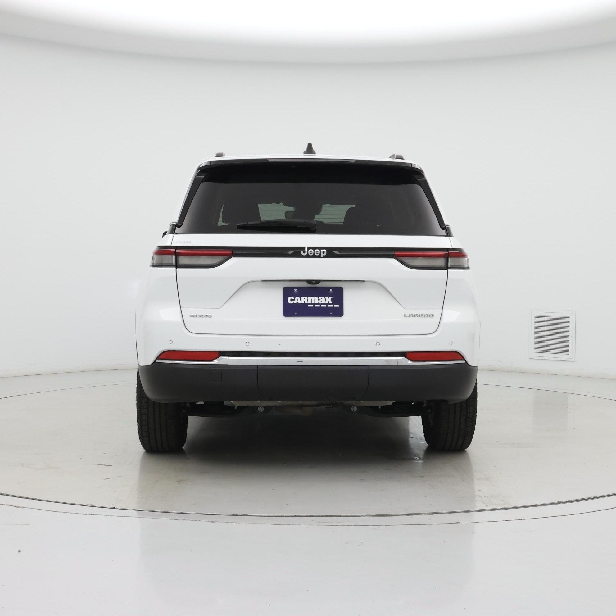 Thumbnail: 2023 Jeep Grand Cherokee - 6