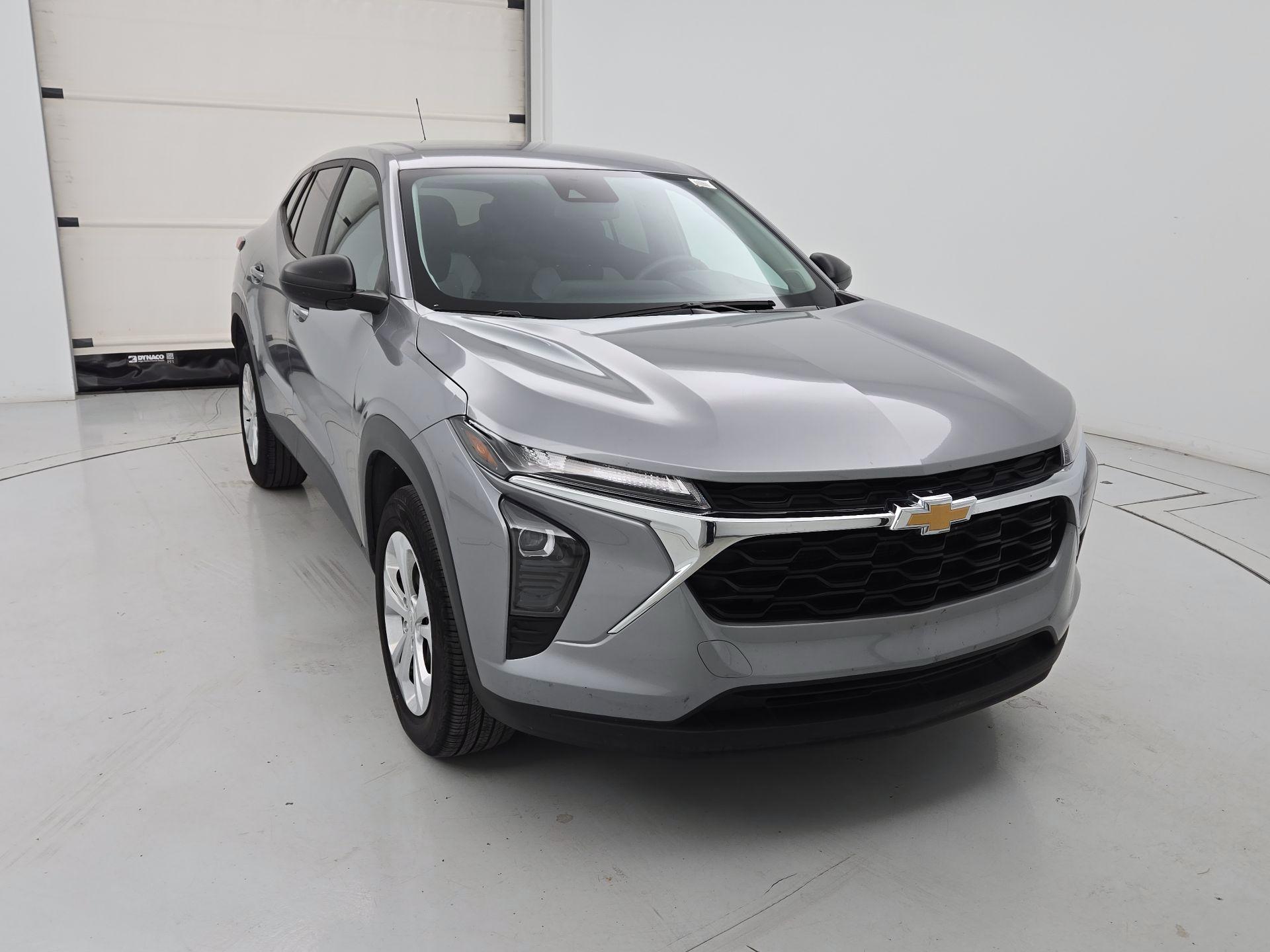 Thumbnail: 2025 Chevrolet Trax - 1