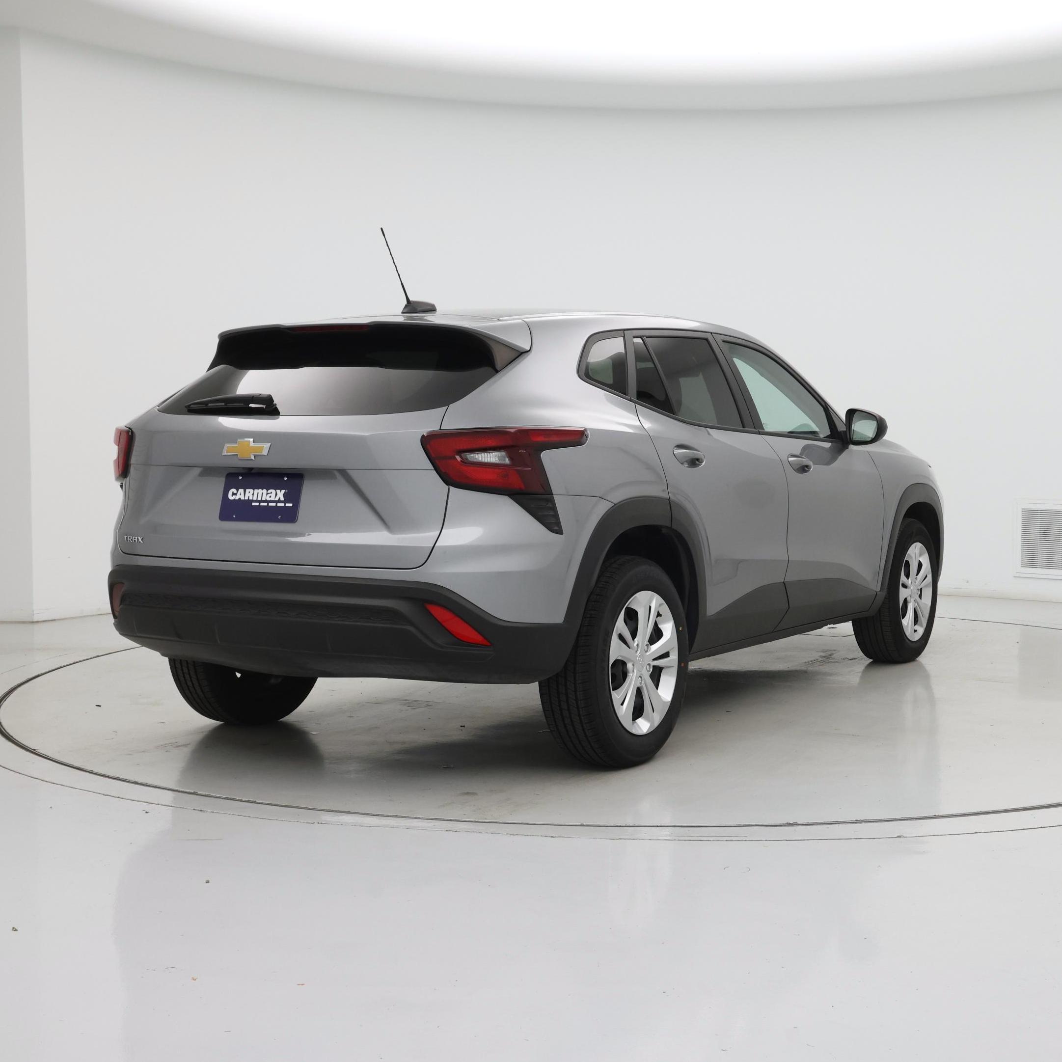 Thumbnail: 2025 Chevrolet Trax - 8