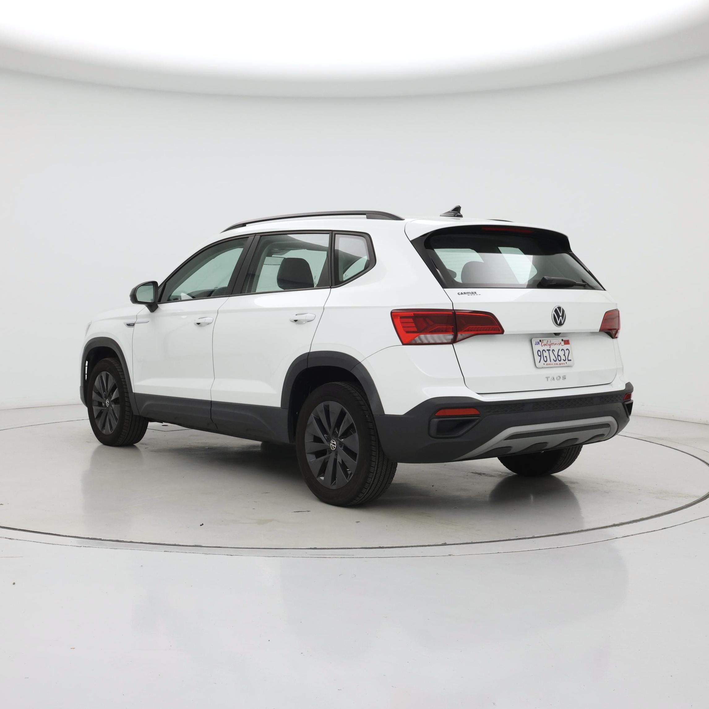 Thumbnail: 2023 Volkswagen Taos - 2
