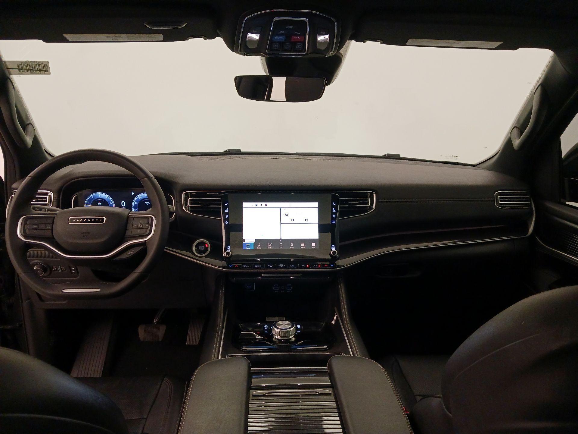 Thumbnail: 2023 Jeep Wagoneer - 9