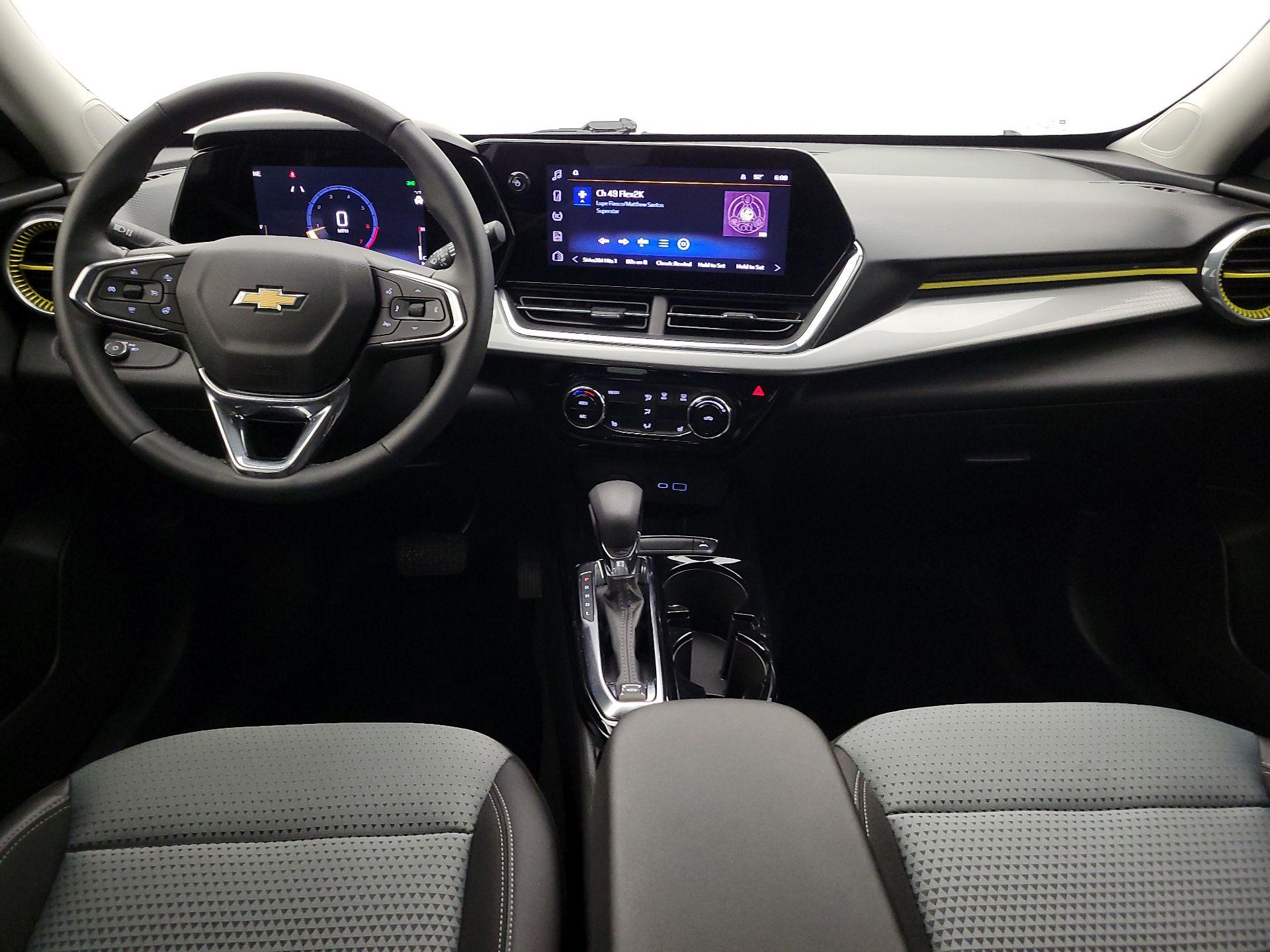 Thumbnail: 2025 Chevrolet Trax - 9