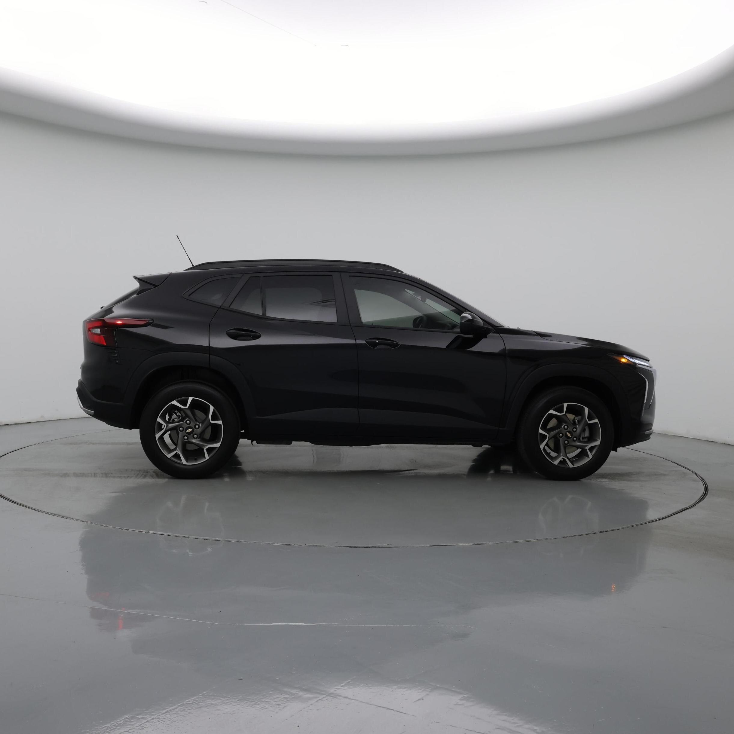 Thumbnail: 2025 Chevrolet Trax - 7