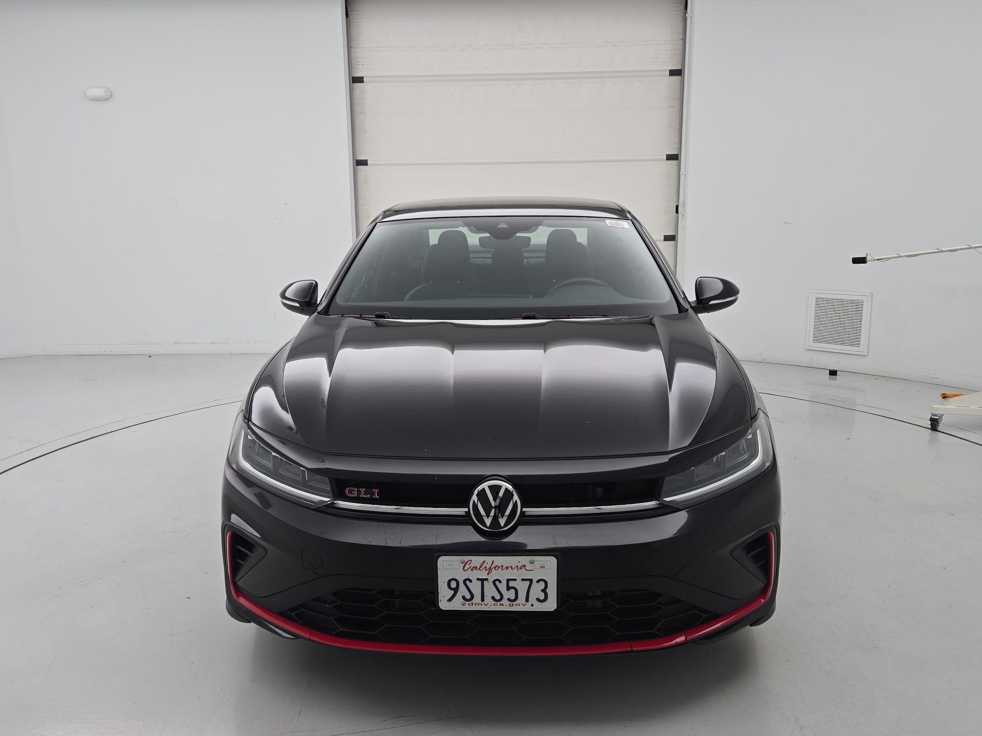 Thumbnail: 2025 Volkswagen Jetta - 2