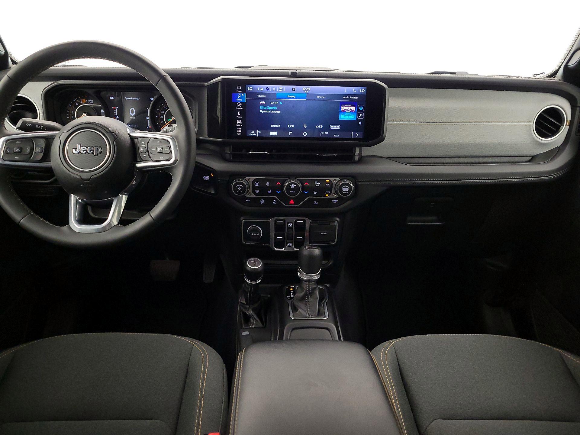 Thumbnail: 2025 Jeep Wrangler - 9
