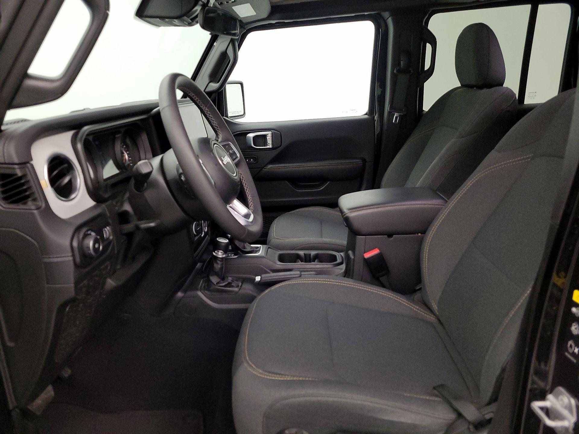 Thumbnail: 2025 Jeep Wrangler - 11