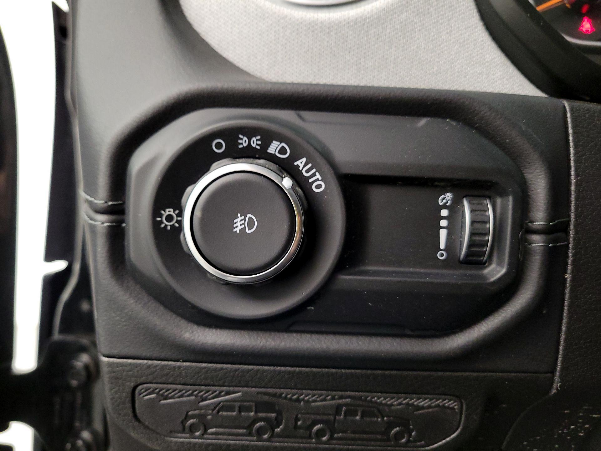 Thumbnail: 2025 Jeep Wrangler - 13