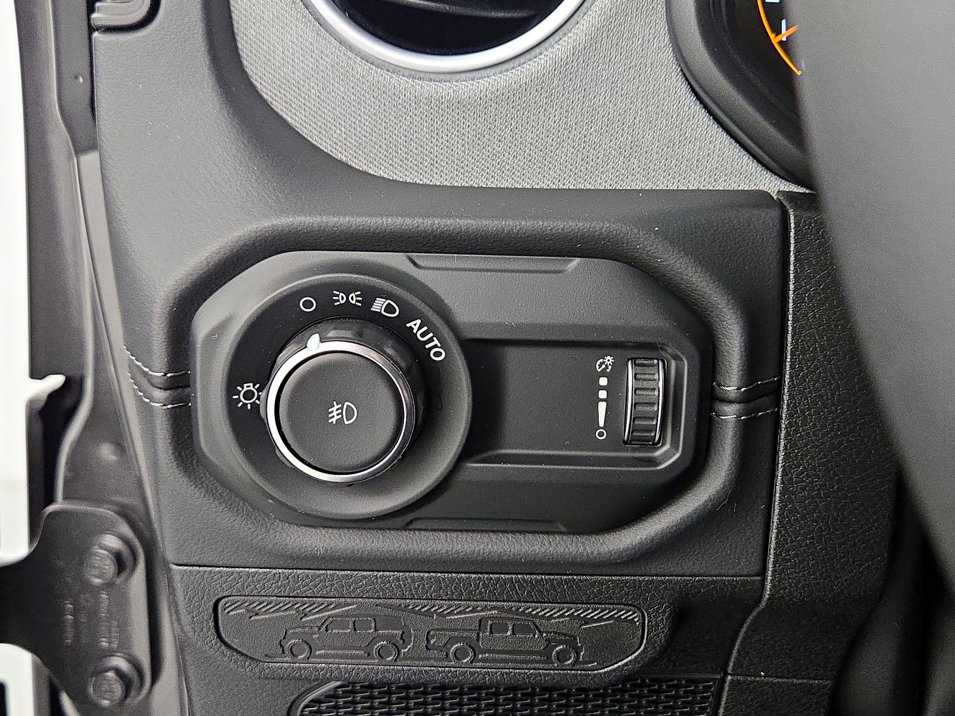 Thumbnail: 2025 Jeep Wrangler - 13