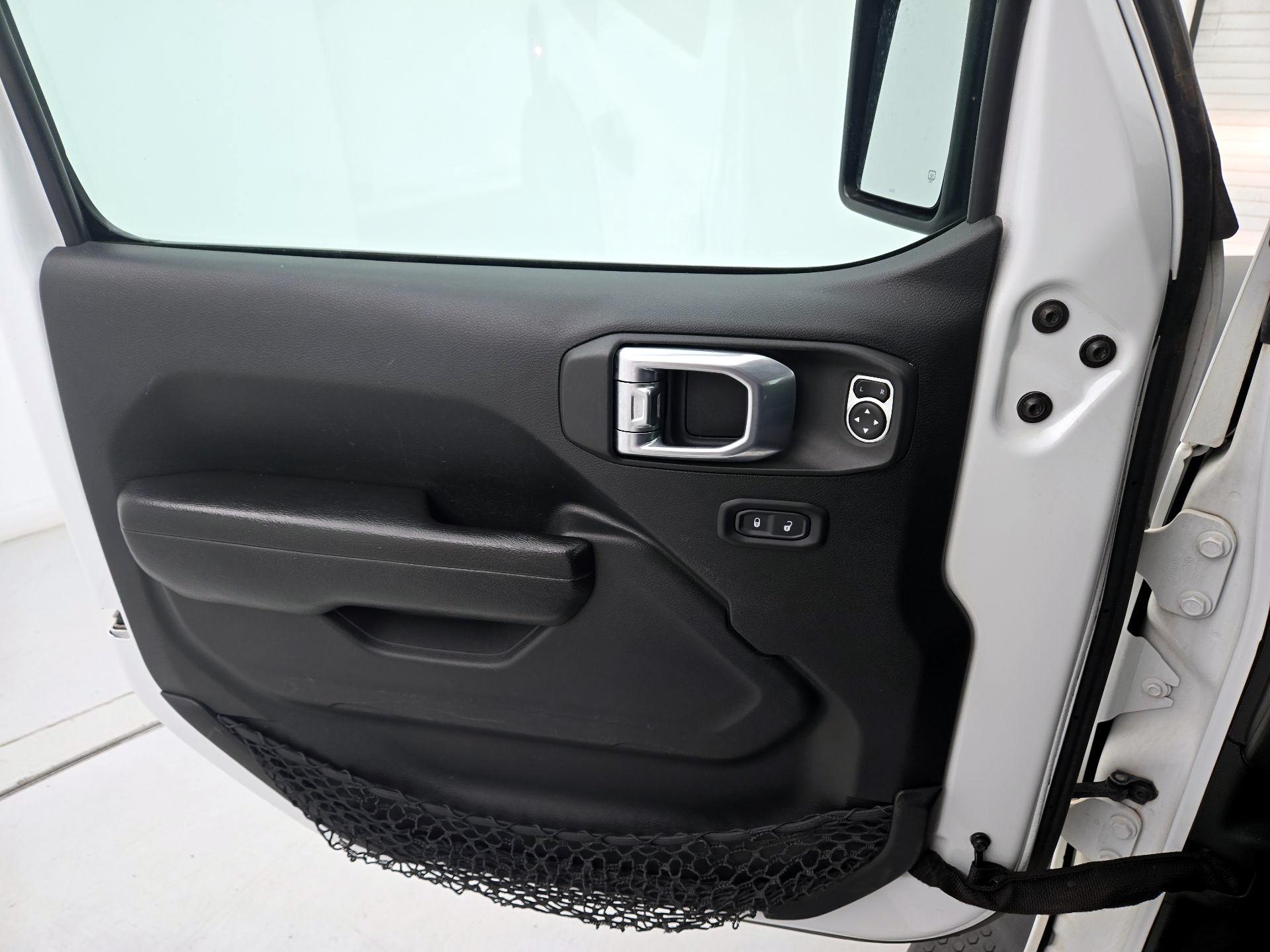 Thumbnail: 2023 Jeep Wrangler - 10