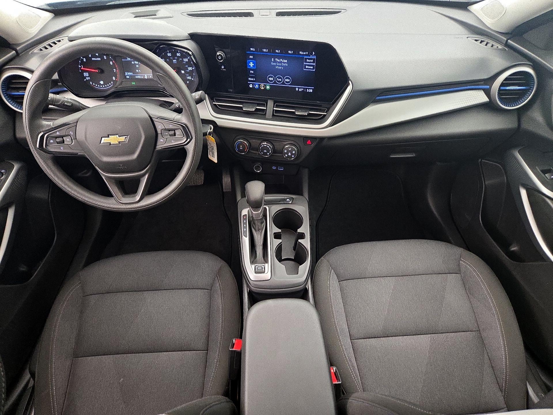 Thumbnail: 2025 Chevrolet Trax - 9