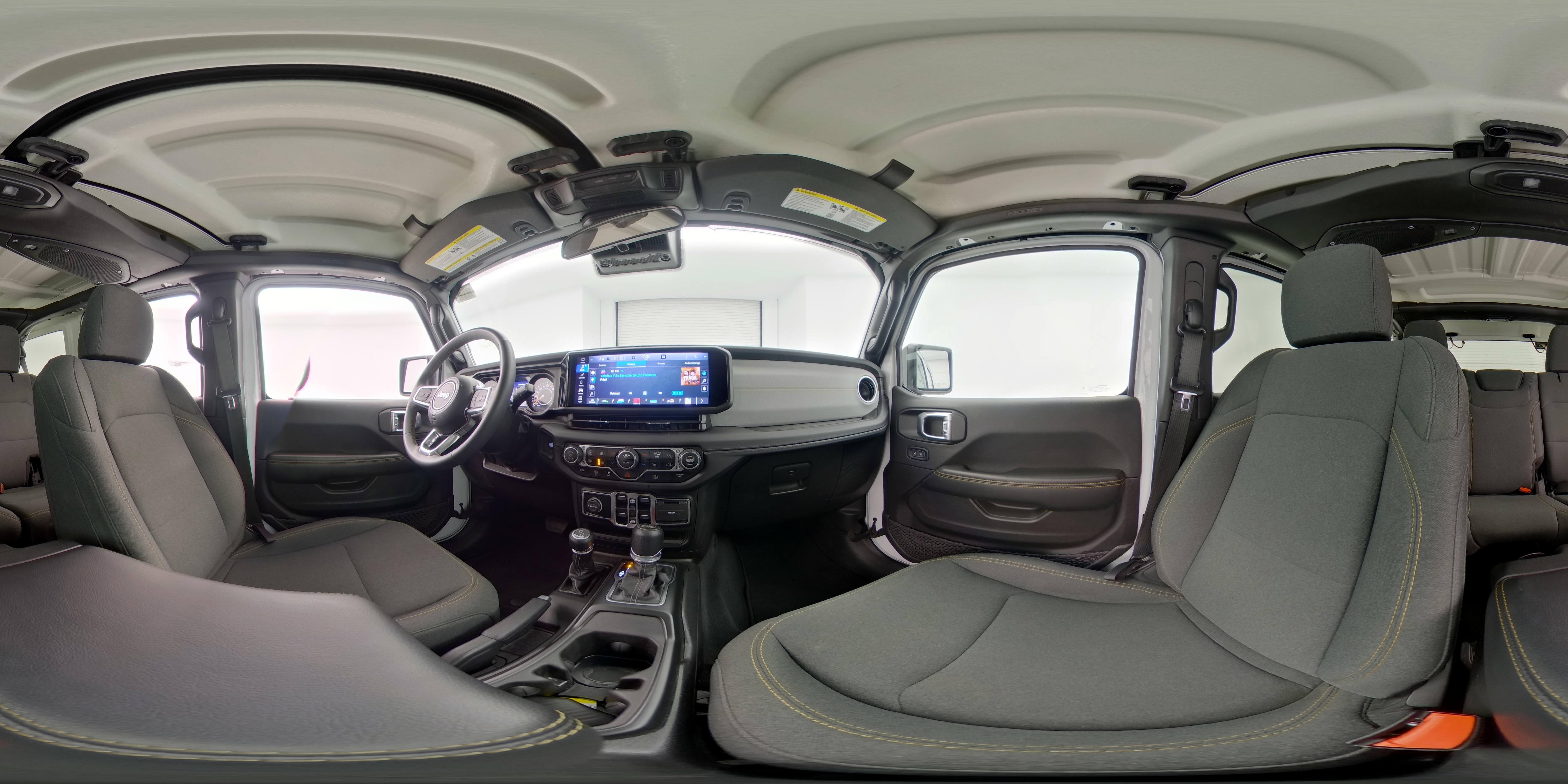2025 Jeep Wrangler 4-Door Sahara - Photo 24