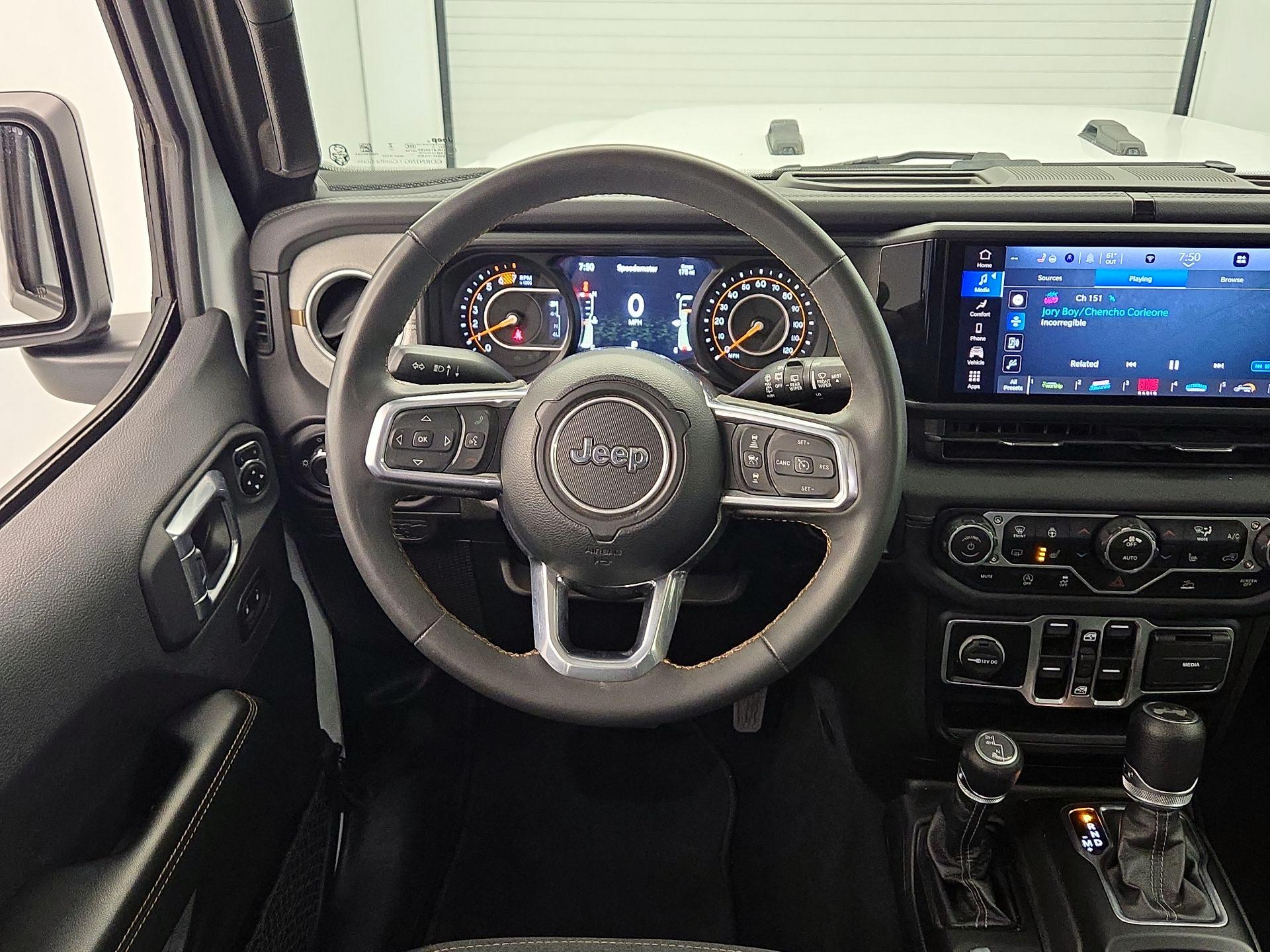 Thumbnail: 2025 Jeep Wrangler - 10
