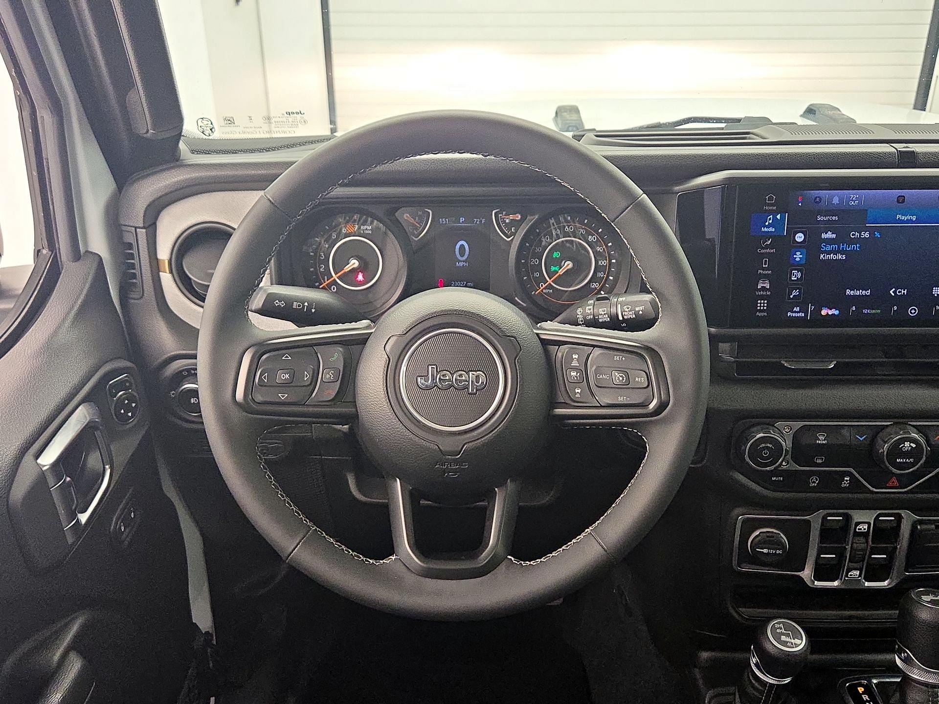 Thumbnail: 2025 Jeep Wrangler - 10