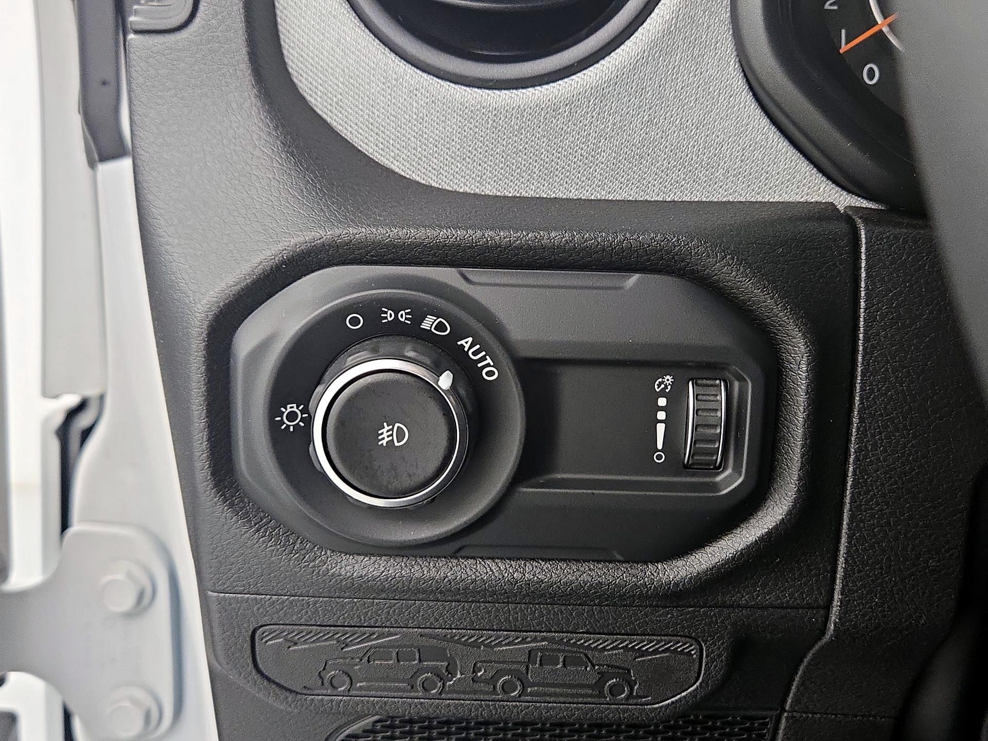 Thumbnail: 2025 Jeep Wrangler - 13