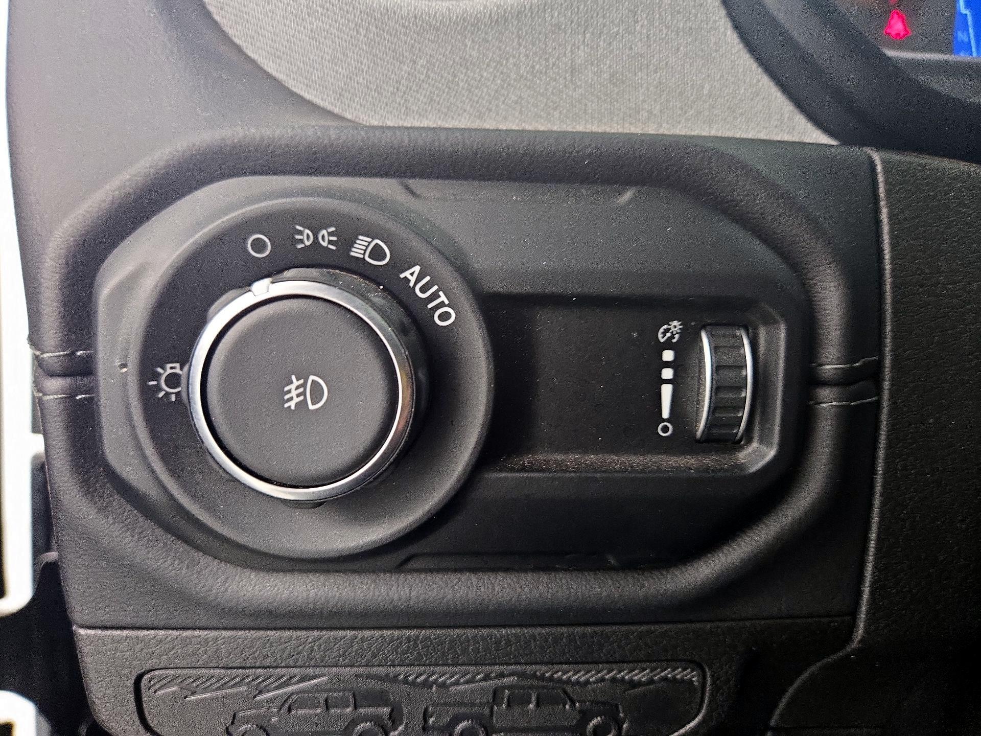 Thumbnail: 2025 Jeep Wrangler - 13