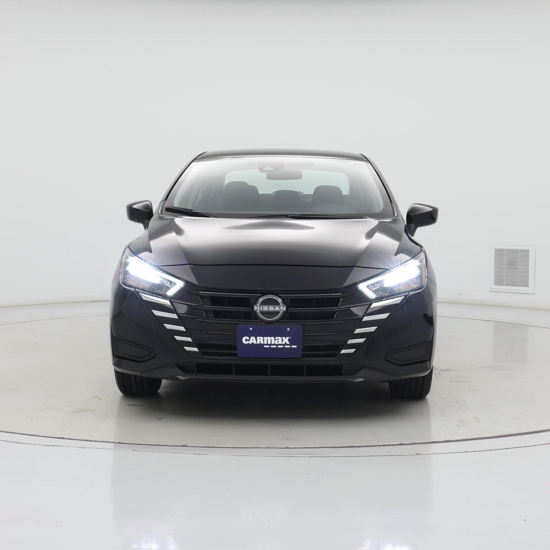 Thumbnail: 2025 Nissan Versa - 5