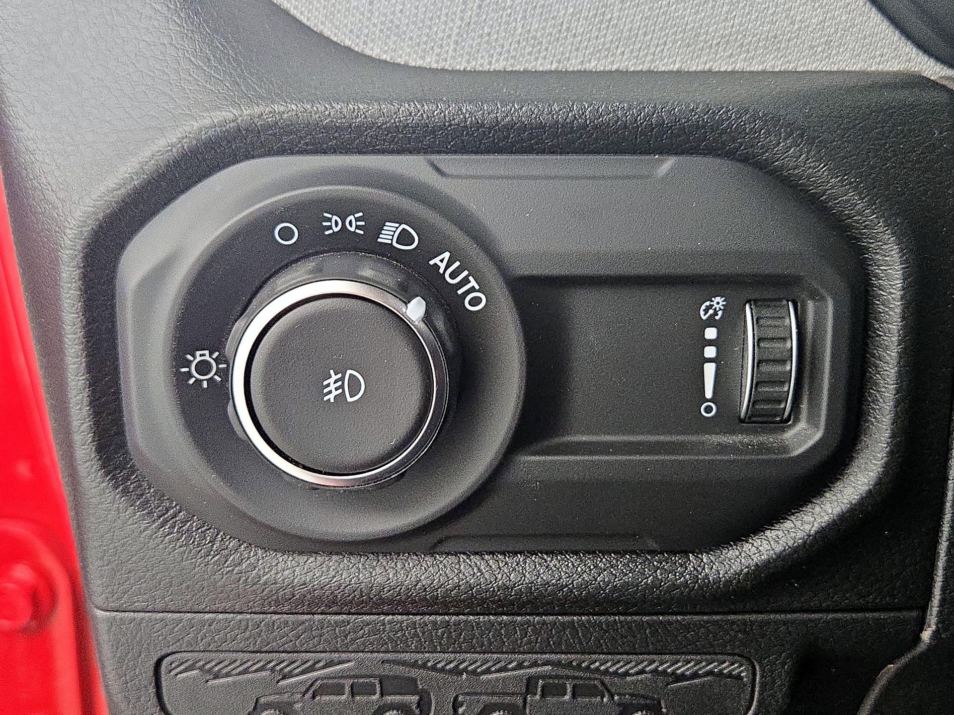 Thumbnail: 2025 Jeep Wrangler - 13