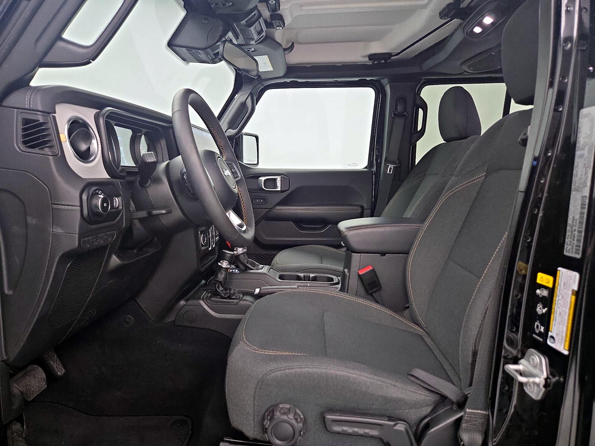 Thumbnail: 2025 Jeep Wrangler - 11