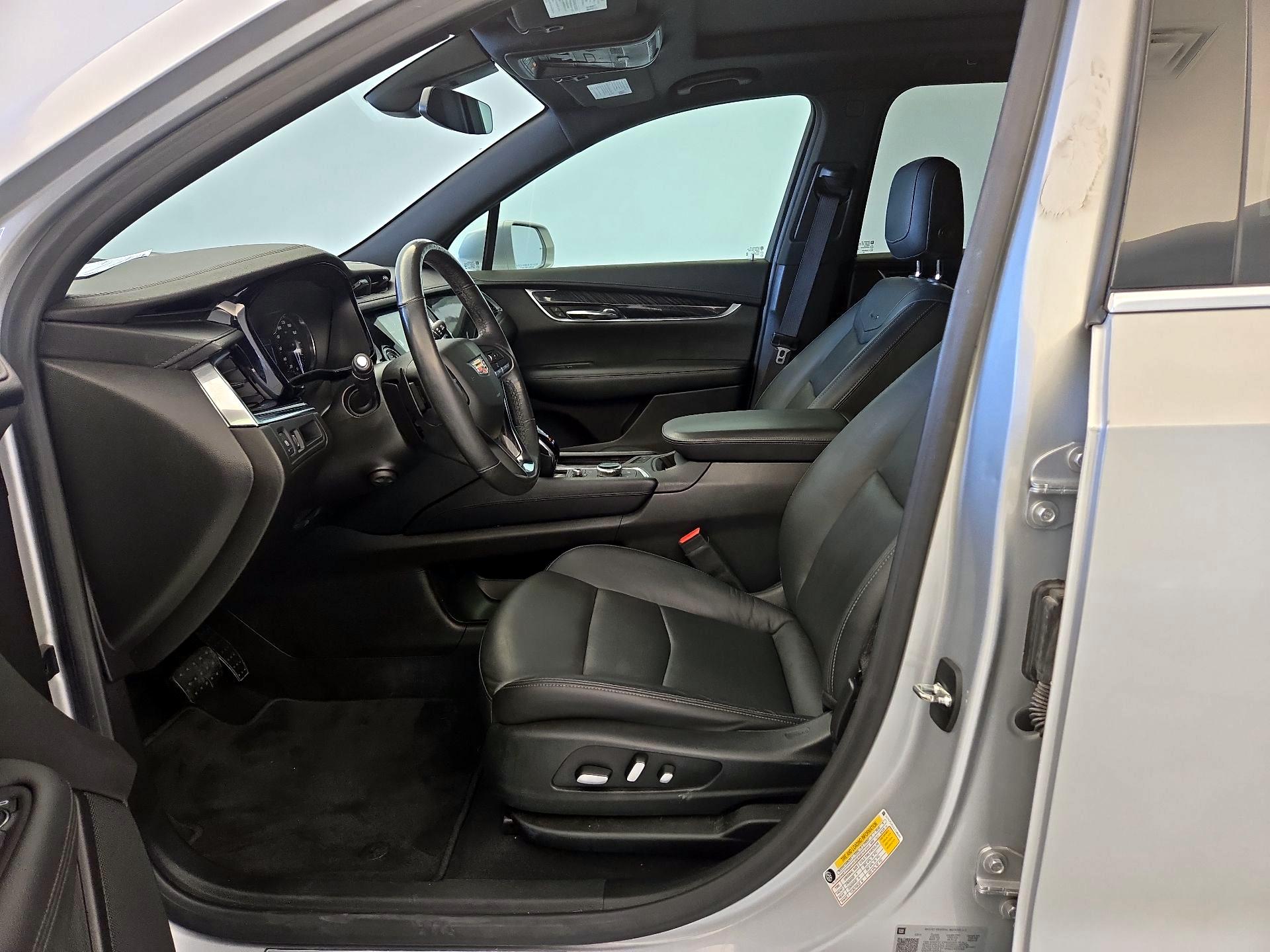 Thumbnail: 2020 Cadillac XT6 - 11