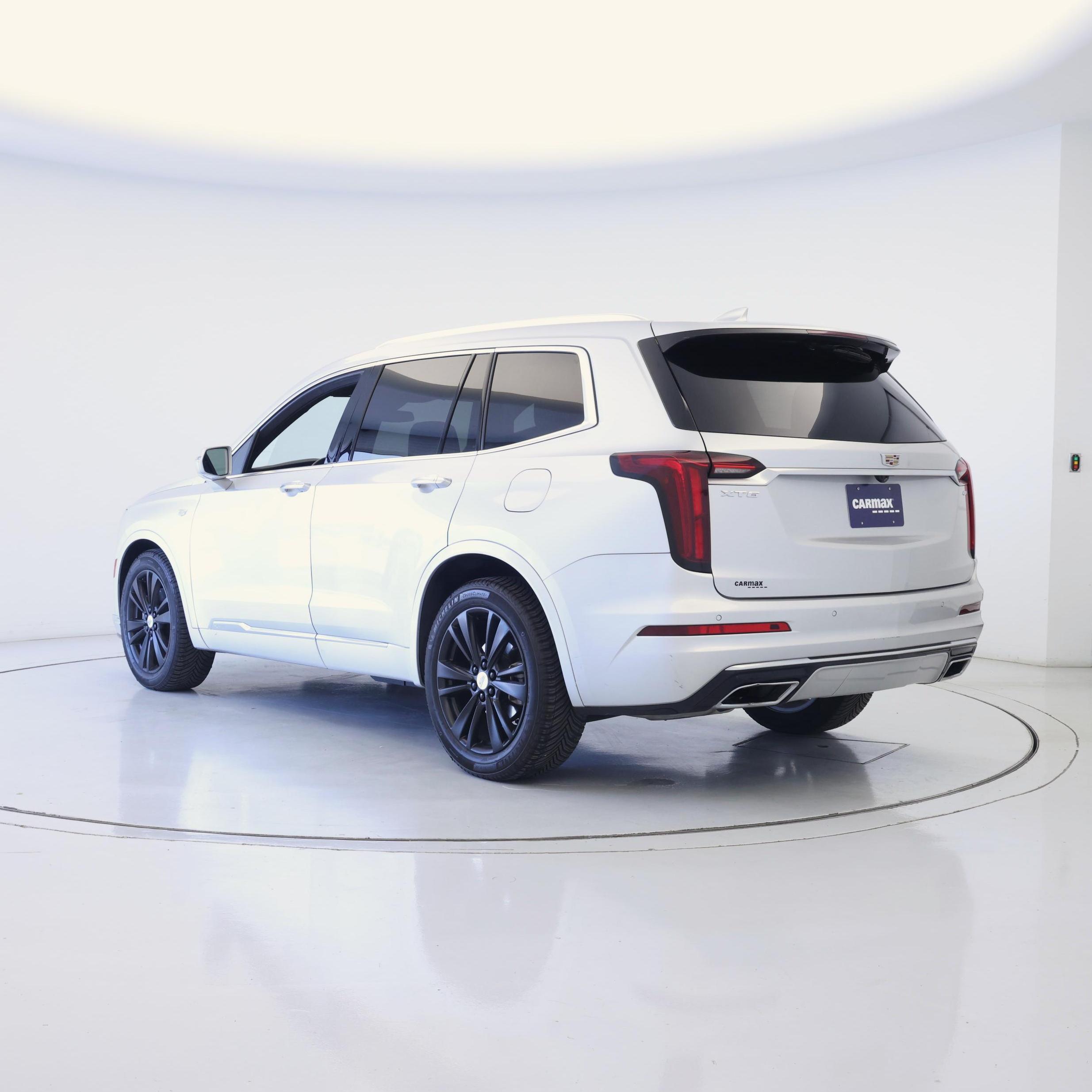 Thumbnail: 2020 Cadillac XT6 - 2