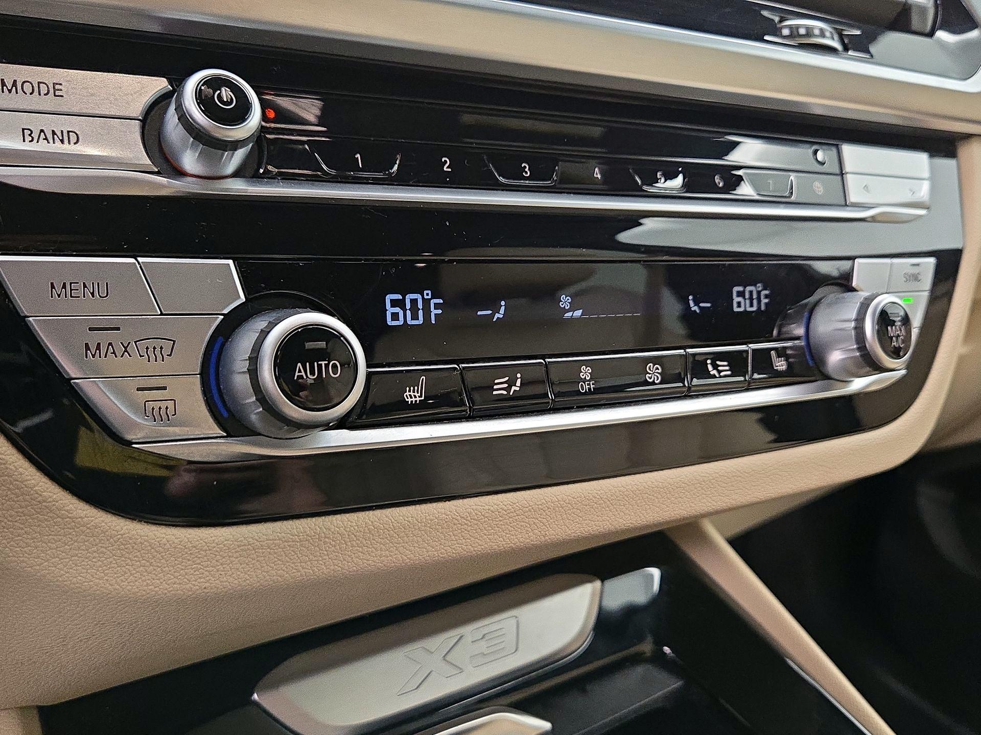 Thumbnail: 2021 BMW X3 - 17