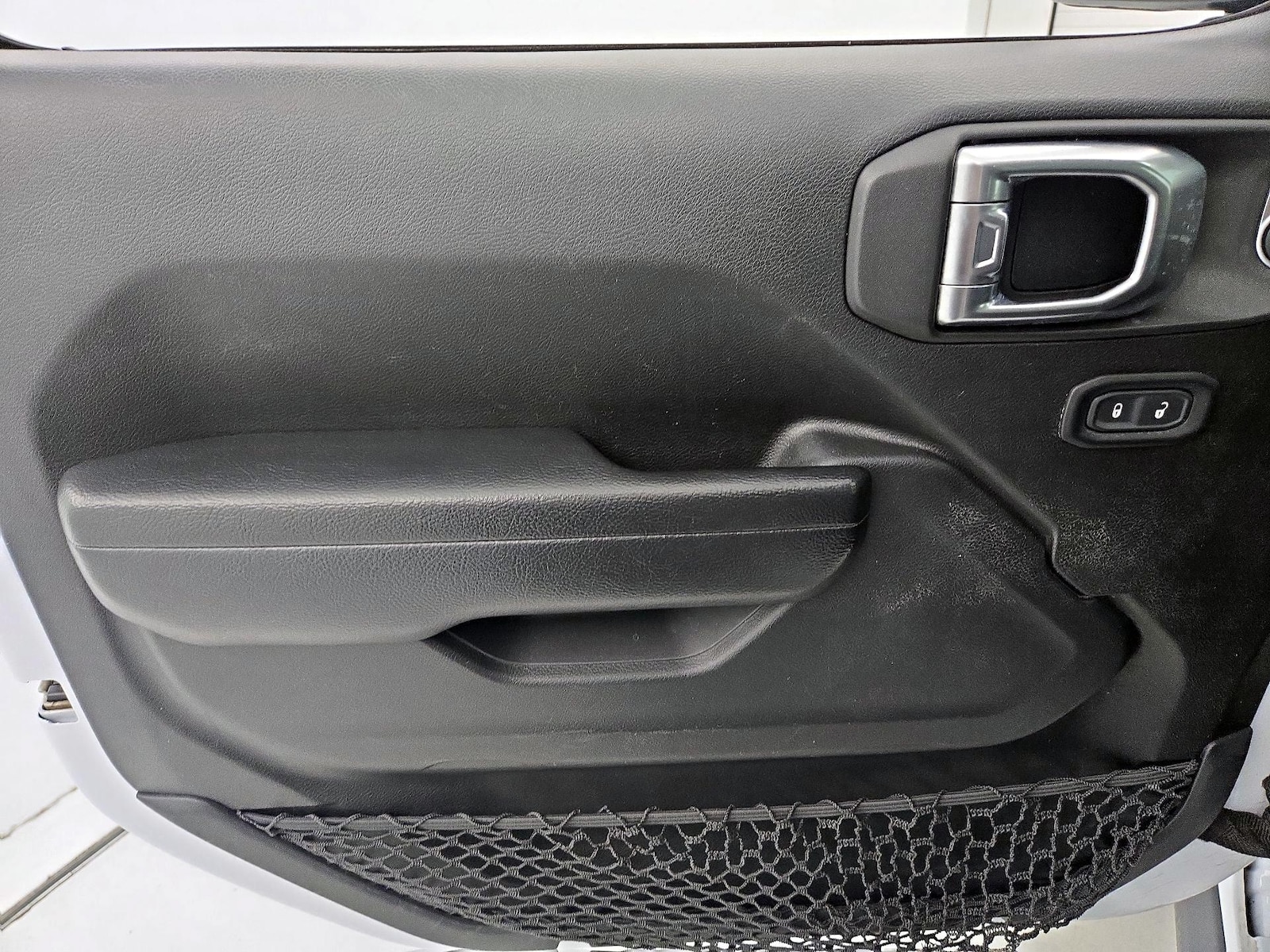 2023 Jeep Wrangler 4-Door Rubicon - Photo 13