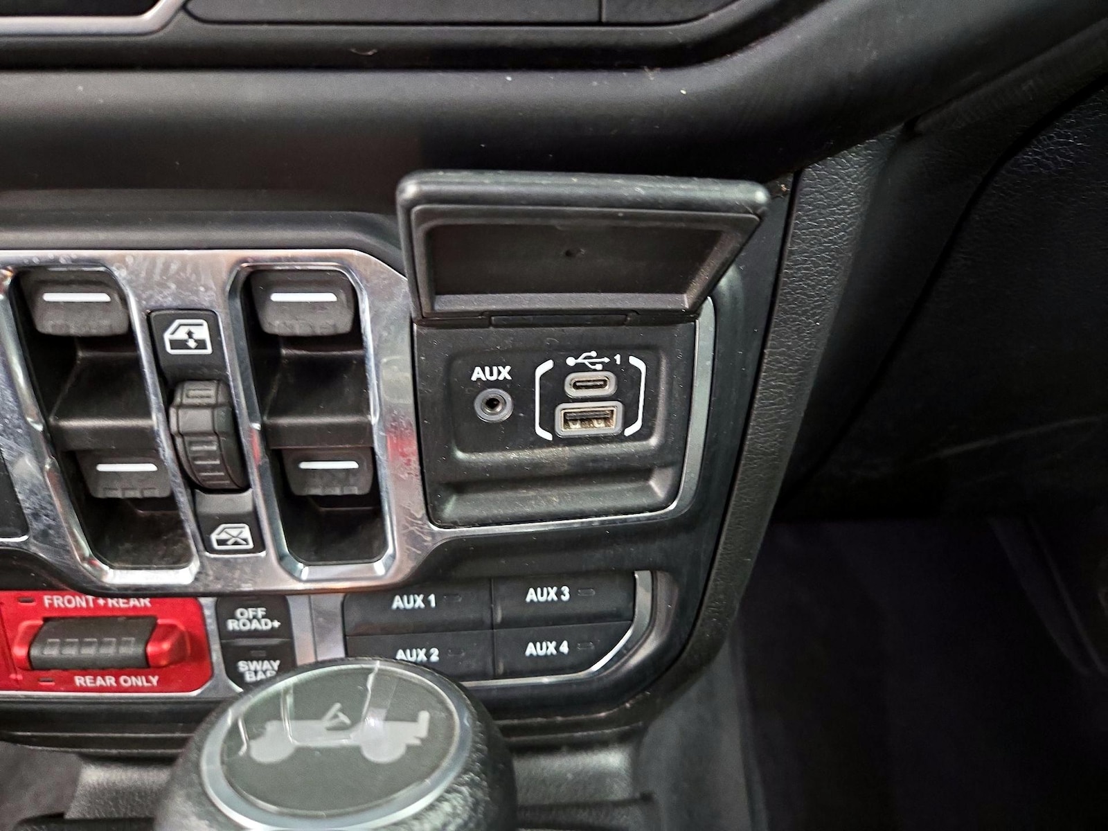 2023 Jeep Wrangler 4-Door Rubicon - Photo 20