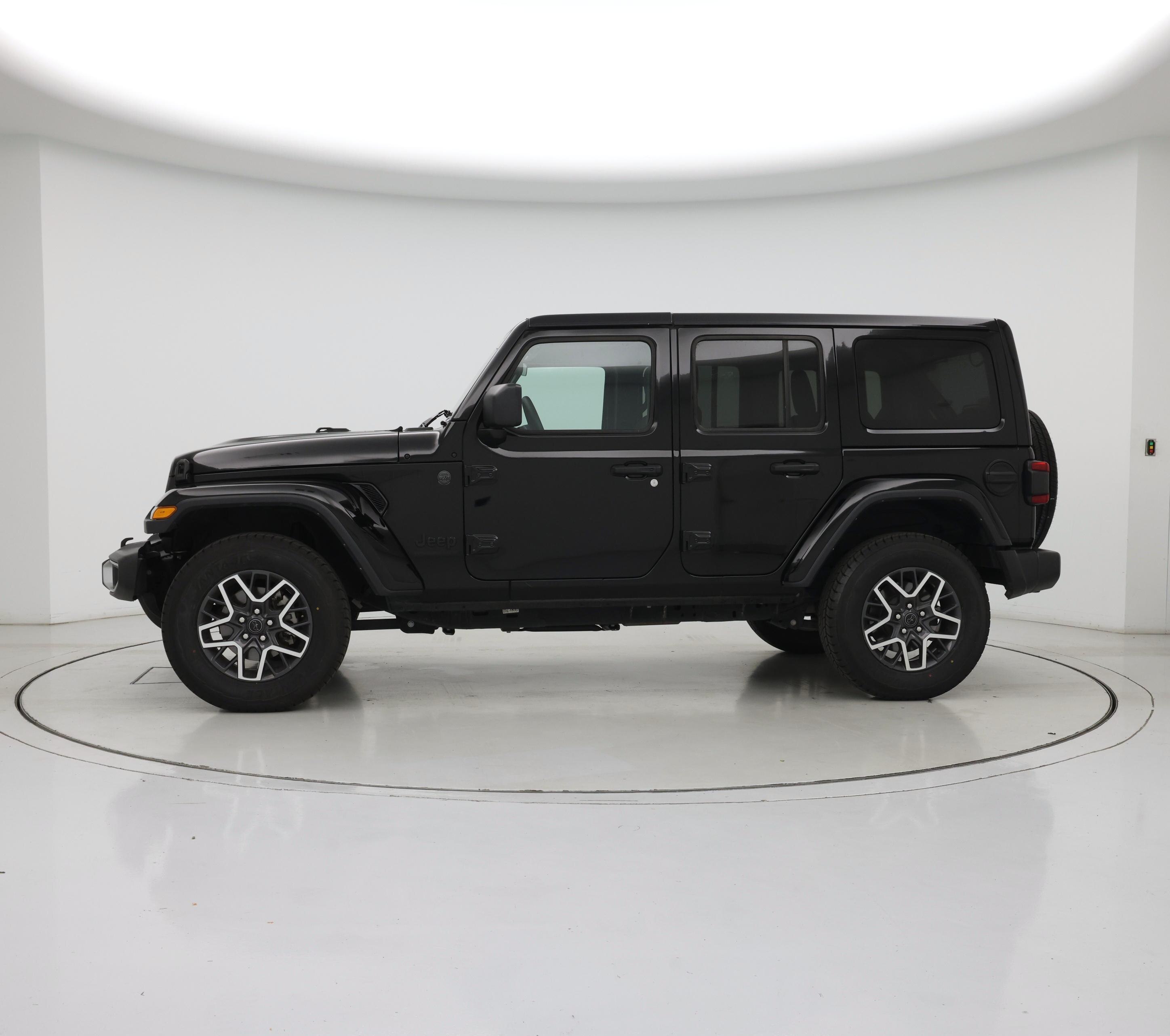 Thumbnail: 2025 Jeep Wrangler - 3