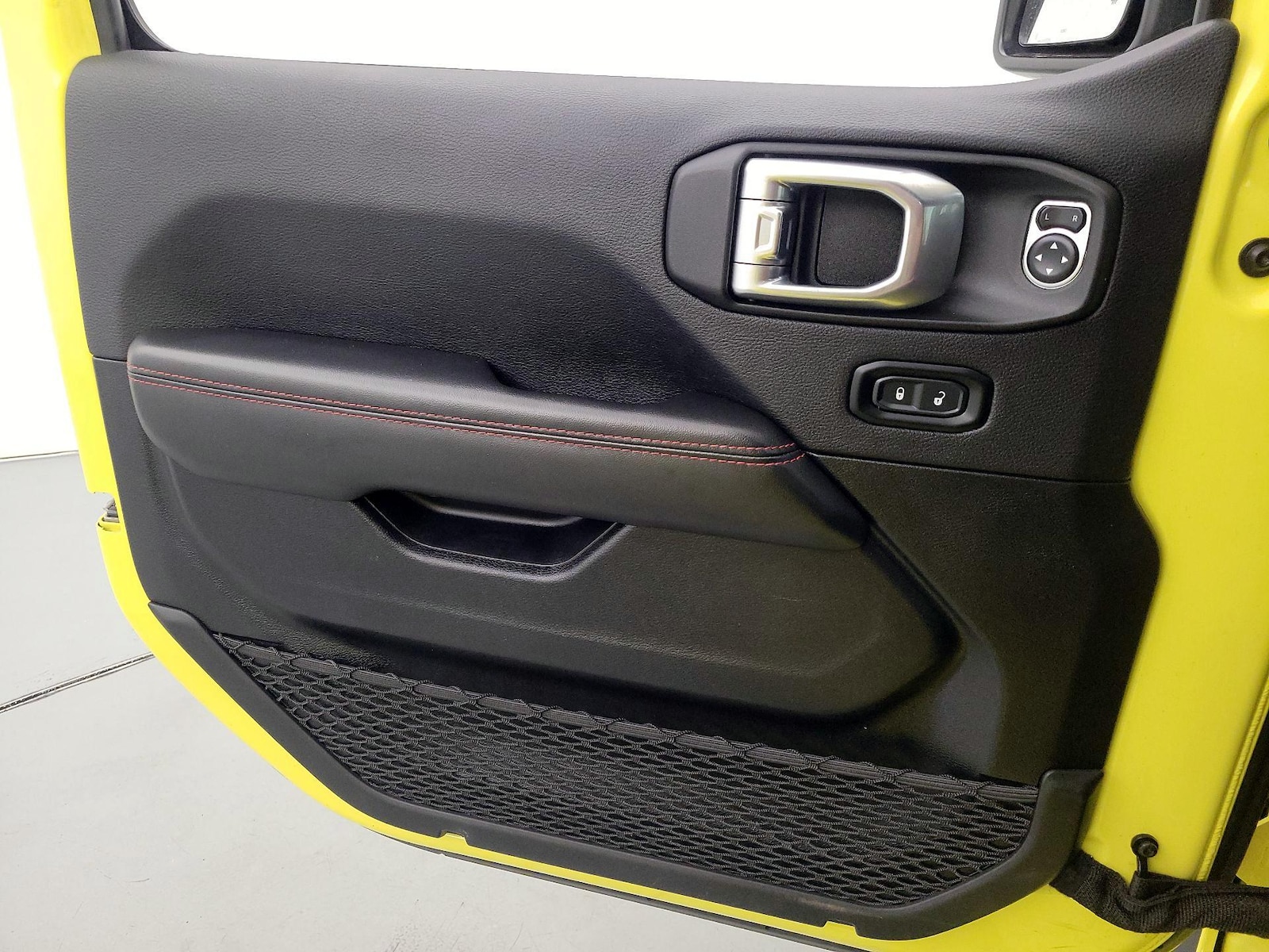 2024 Jeep Wrangler 4-Door Rubicon - Photo 13