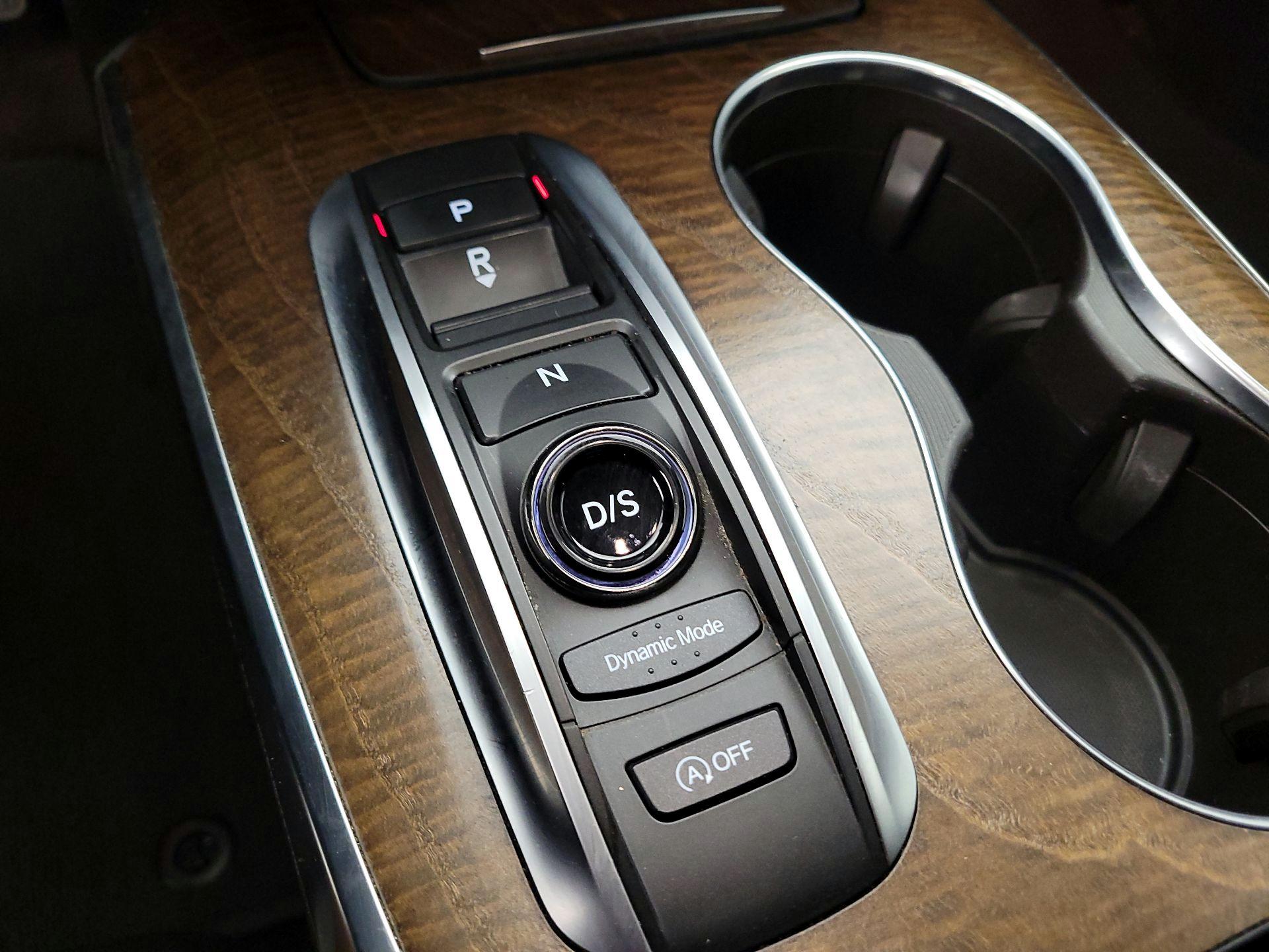 Thumbnail: 2019 Acura MDX - 18