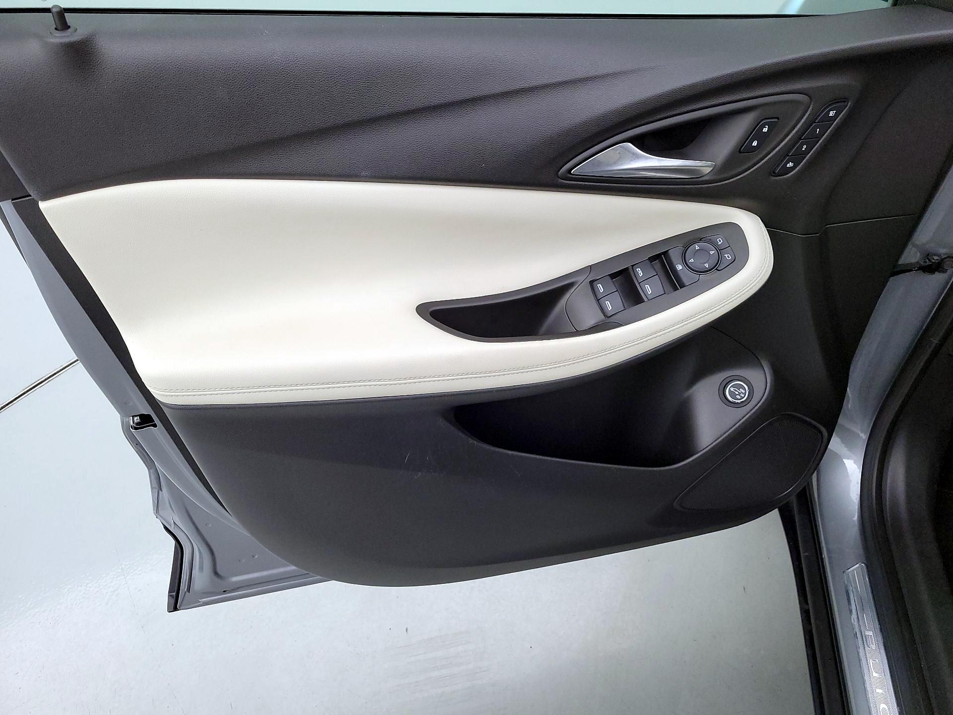 Thumbnail: 2023 Buick Encore GX - 12