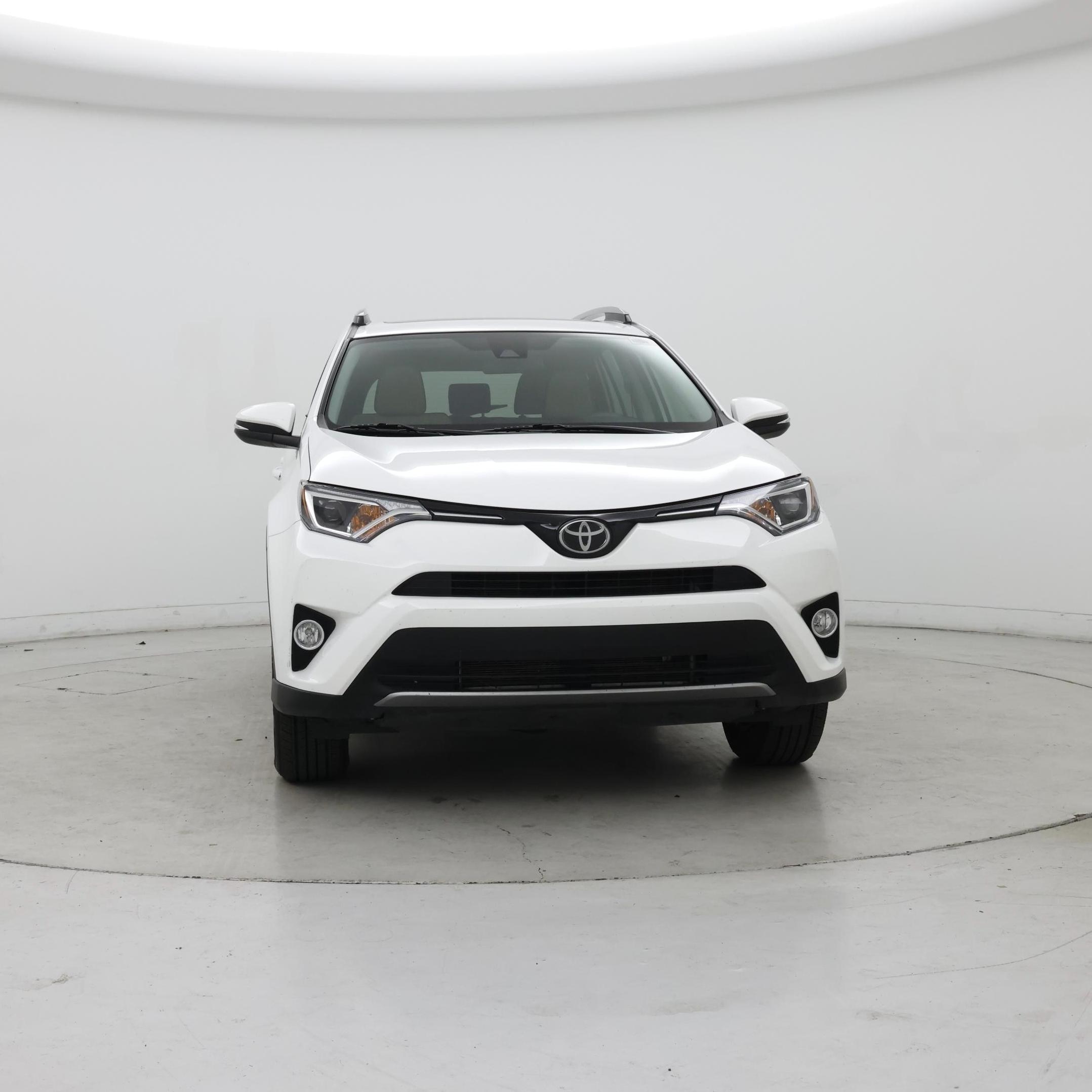 Thumbnail: 2018 Toyota RAV4 - 5