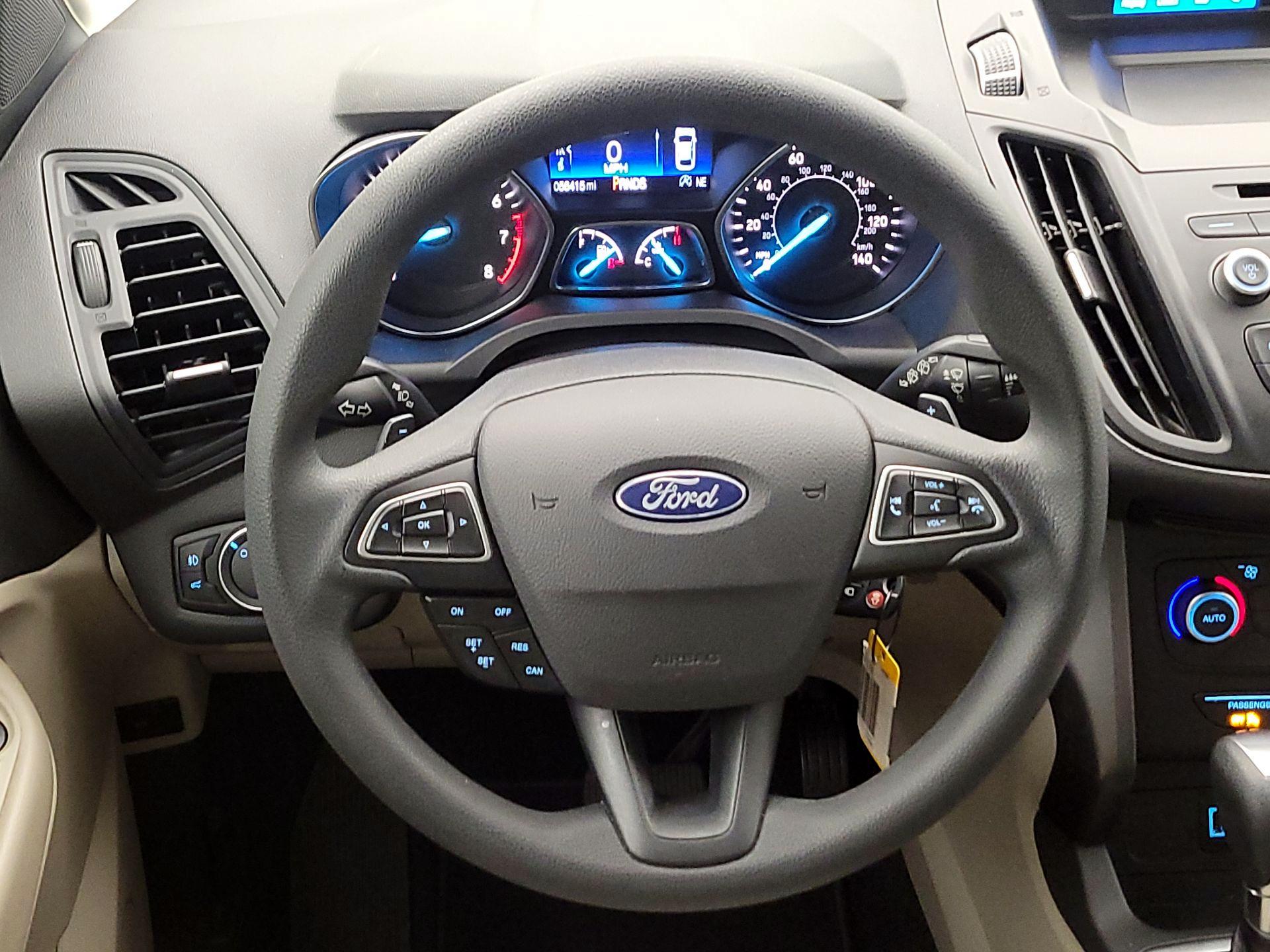 Thumbnail: 2017 Ford Escape - 10