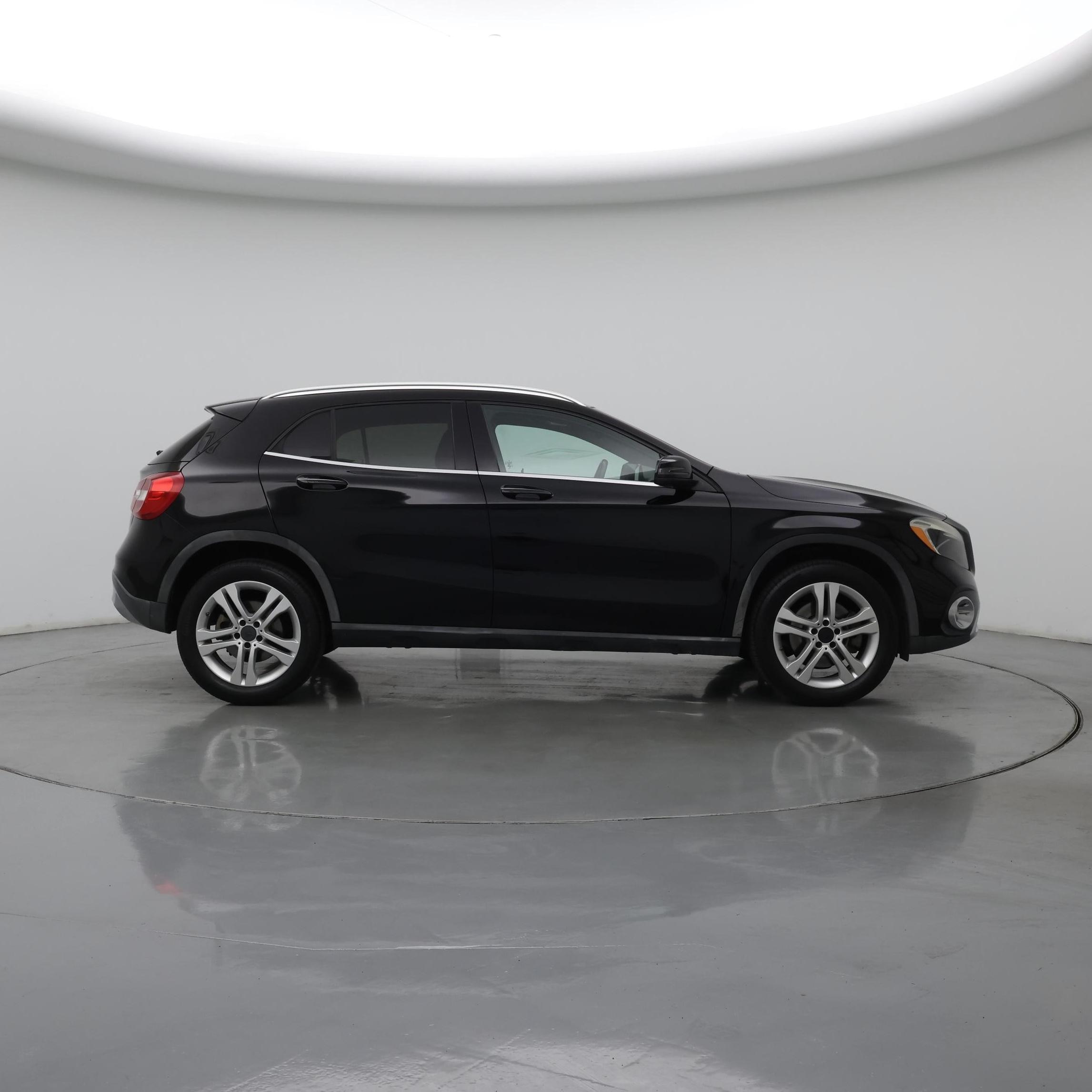 Thumbnail: 2018 Mercedes-Benz GLA - 7