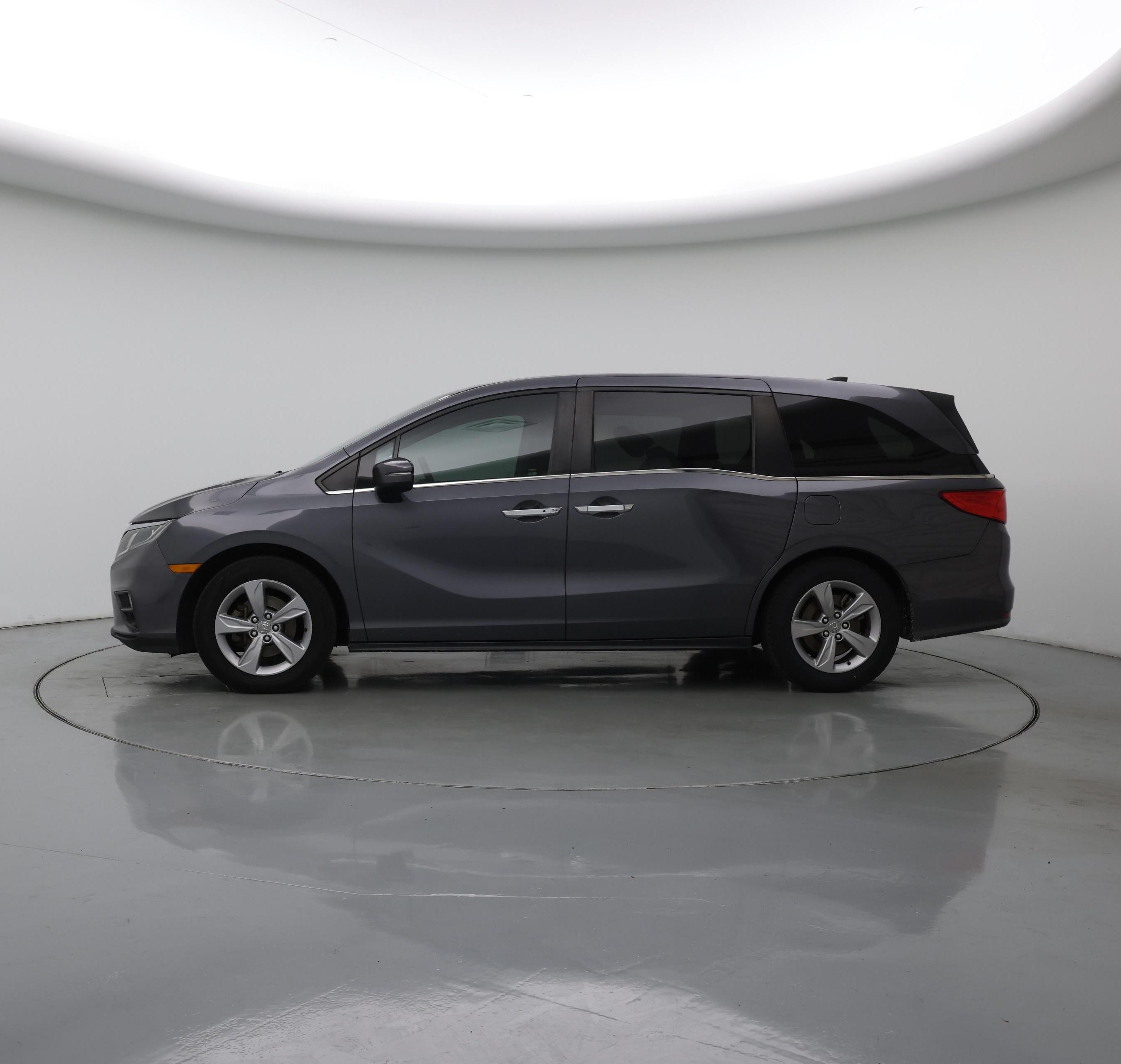 Thumbnail: 2019 Honda Odyssey - 3