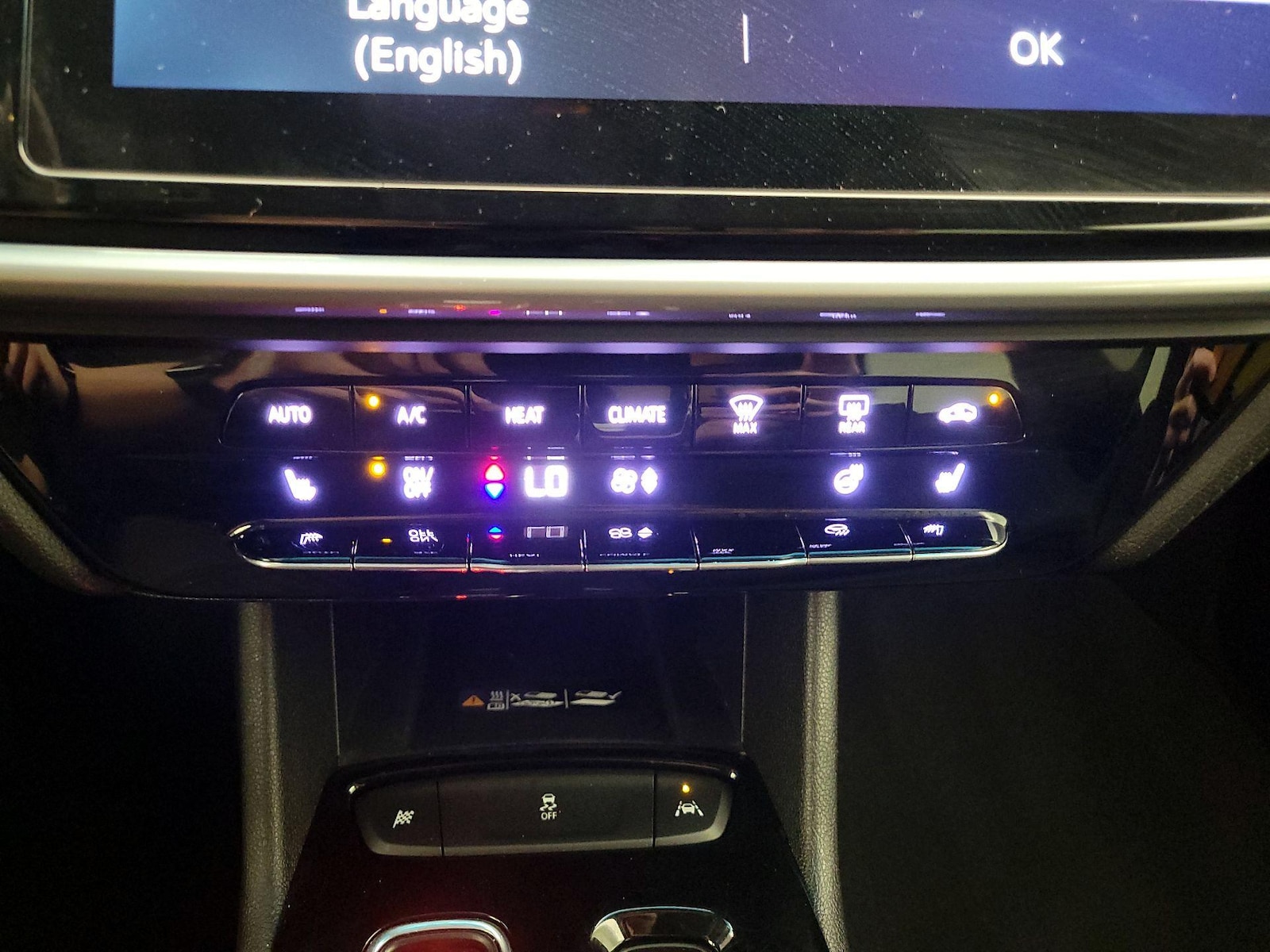 2023 Chevrolet Bolt EV 2LT - Photo 17