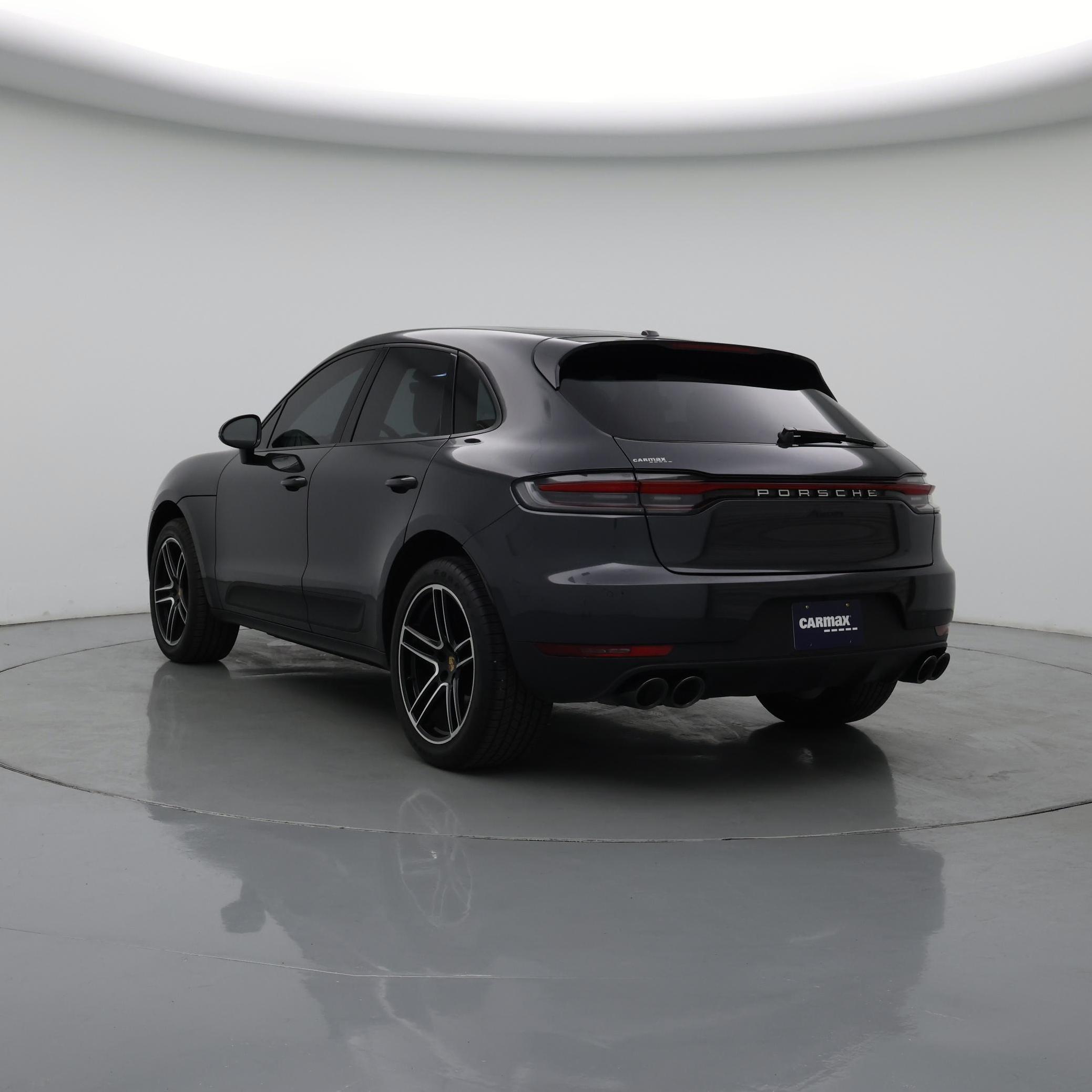 Thumbnail: 2020 Porsche Macan - 2