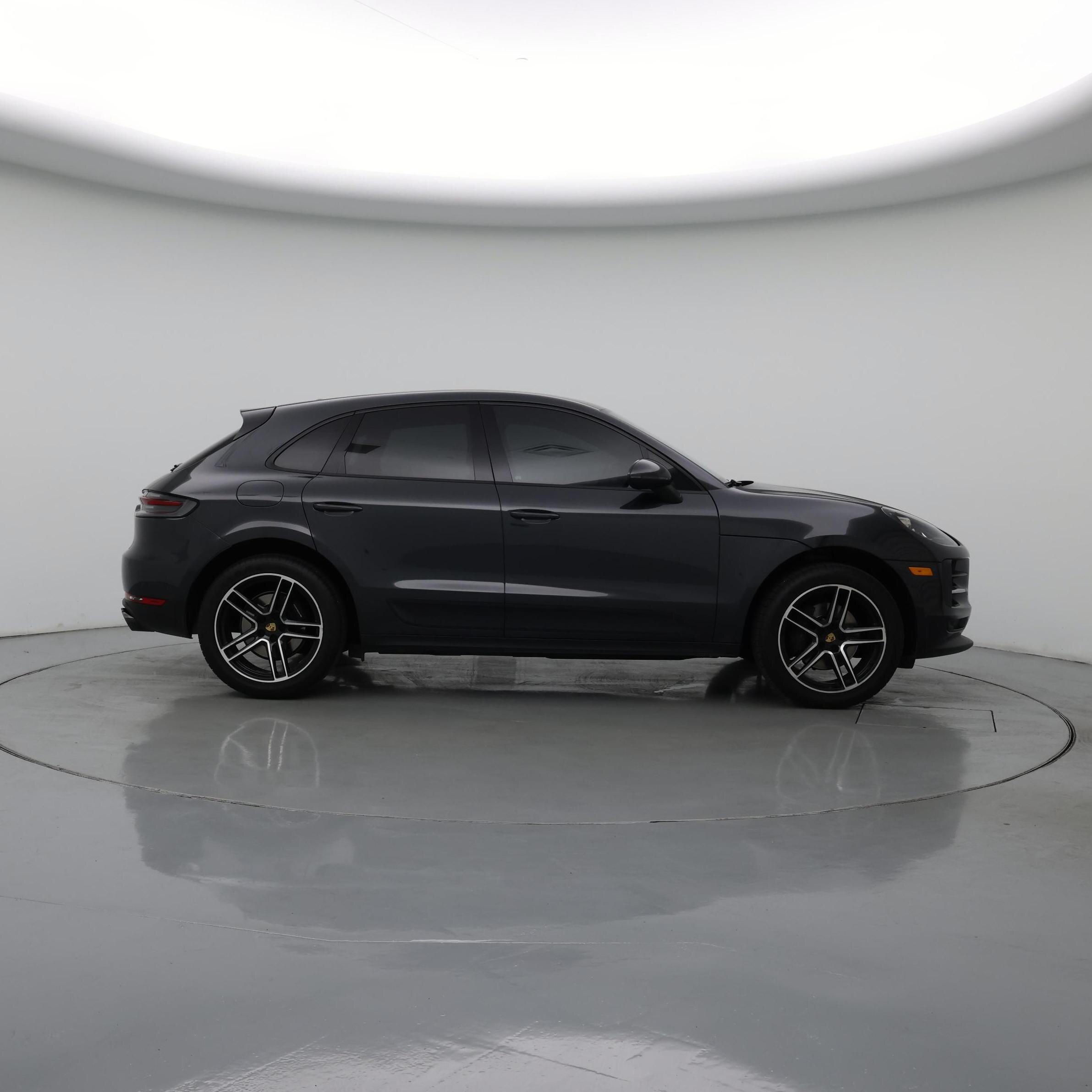 Thumbnail: 2020 Porsche Macan - 7