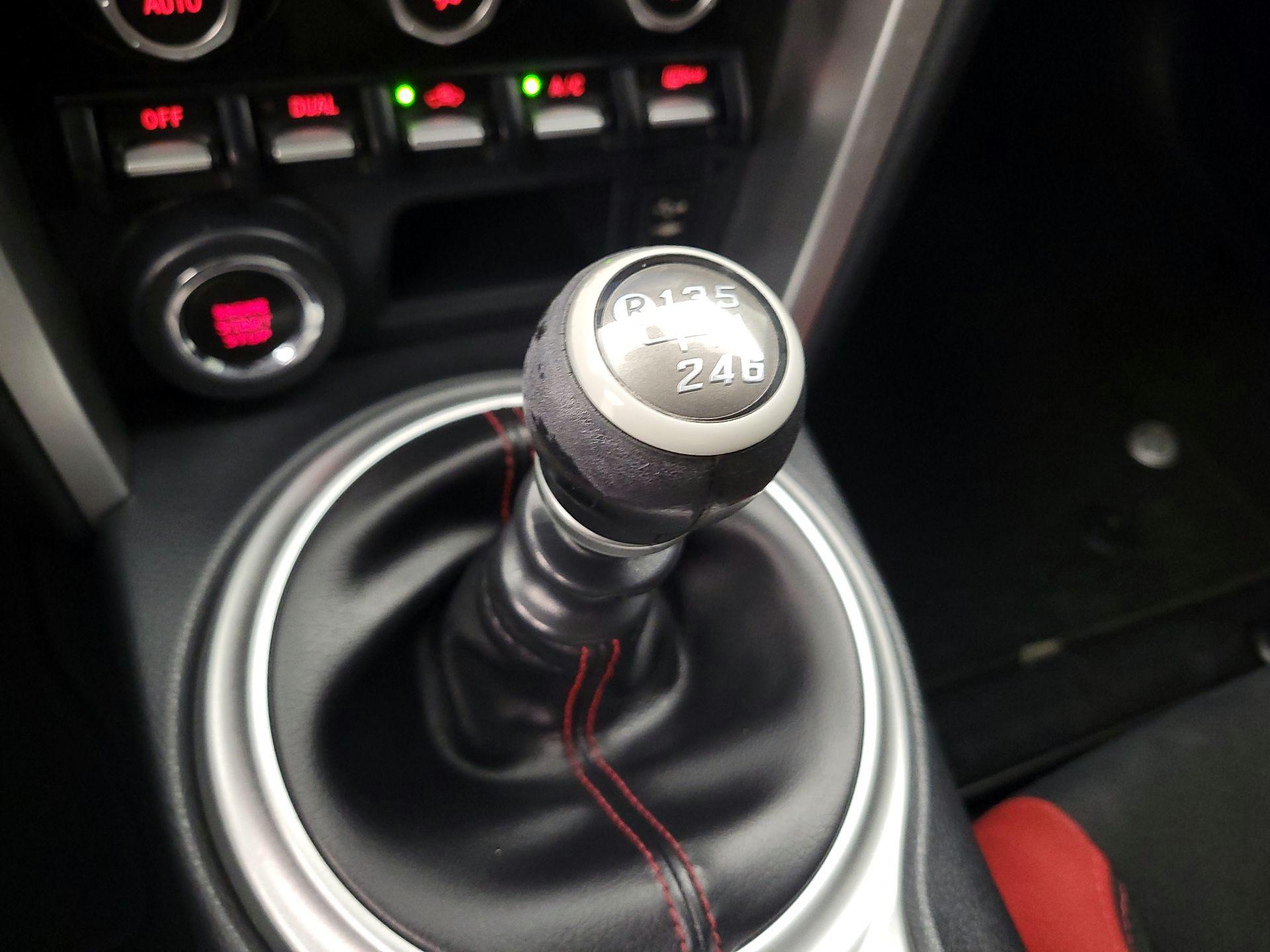 Thumbnail: 2019 Toyota 86 - 17