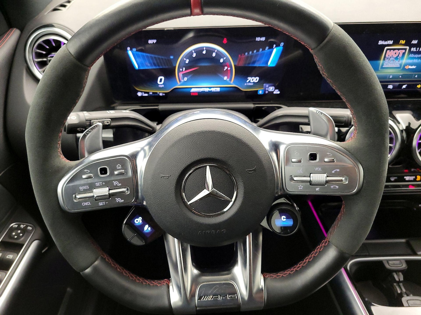 2023 Mercedes-Benz GLA Base - Photo 11