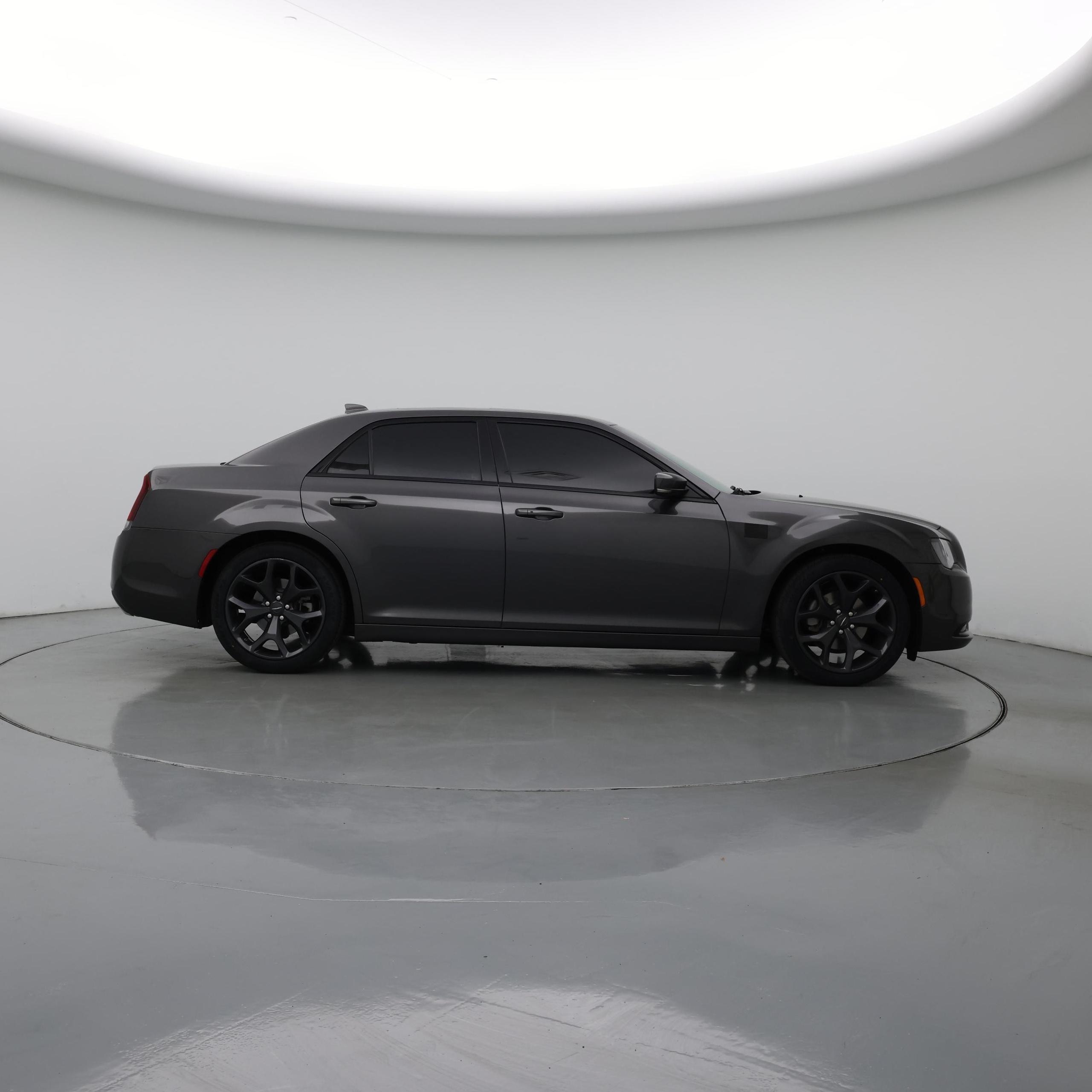 Thumbnail: 2023 Chrysler 300 - 7