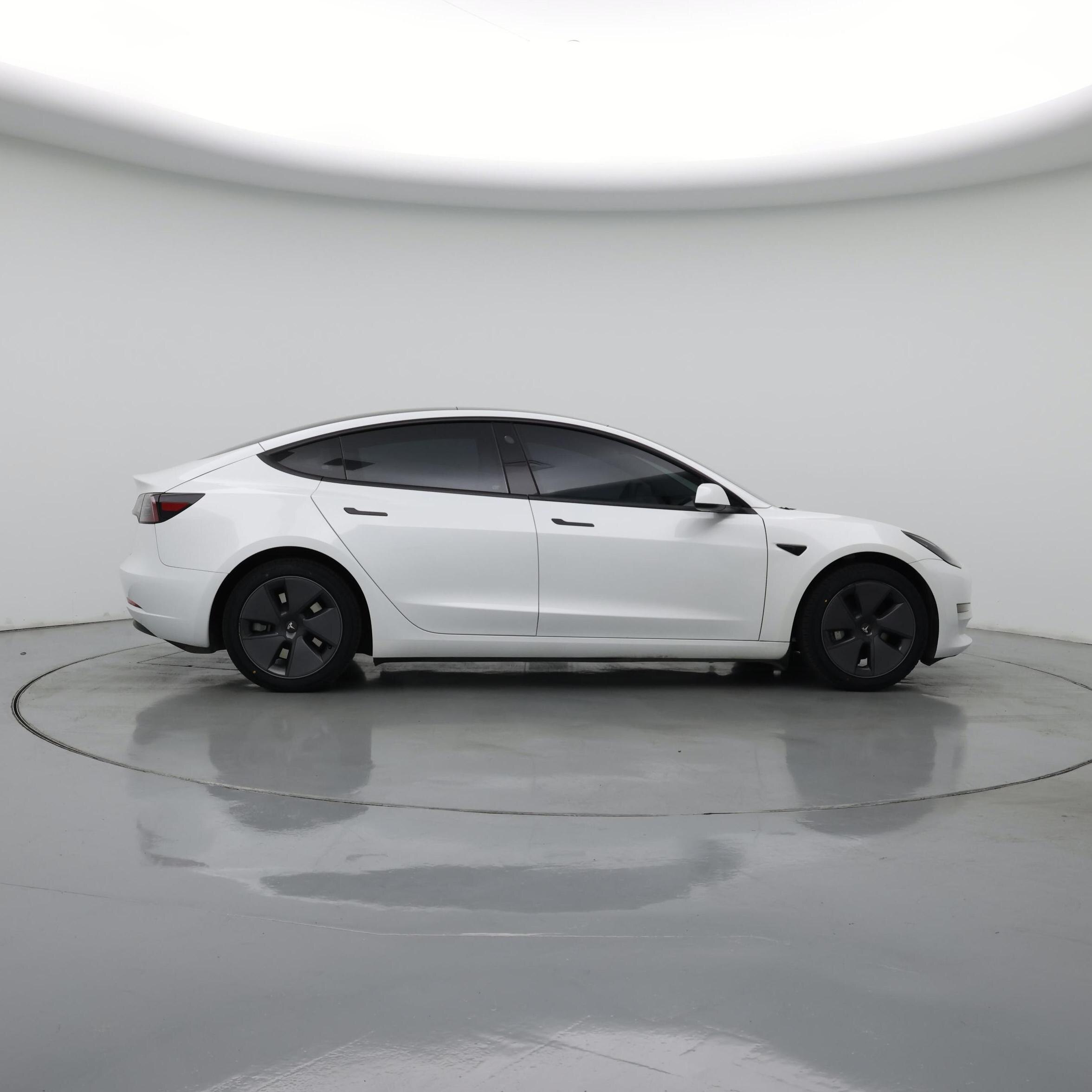 Thumbnail: 2021 Tesla Model 3 - 7