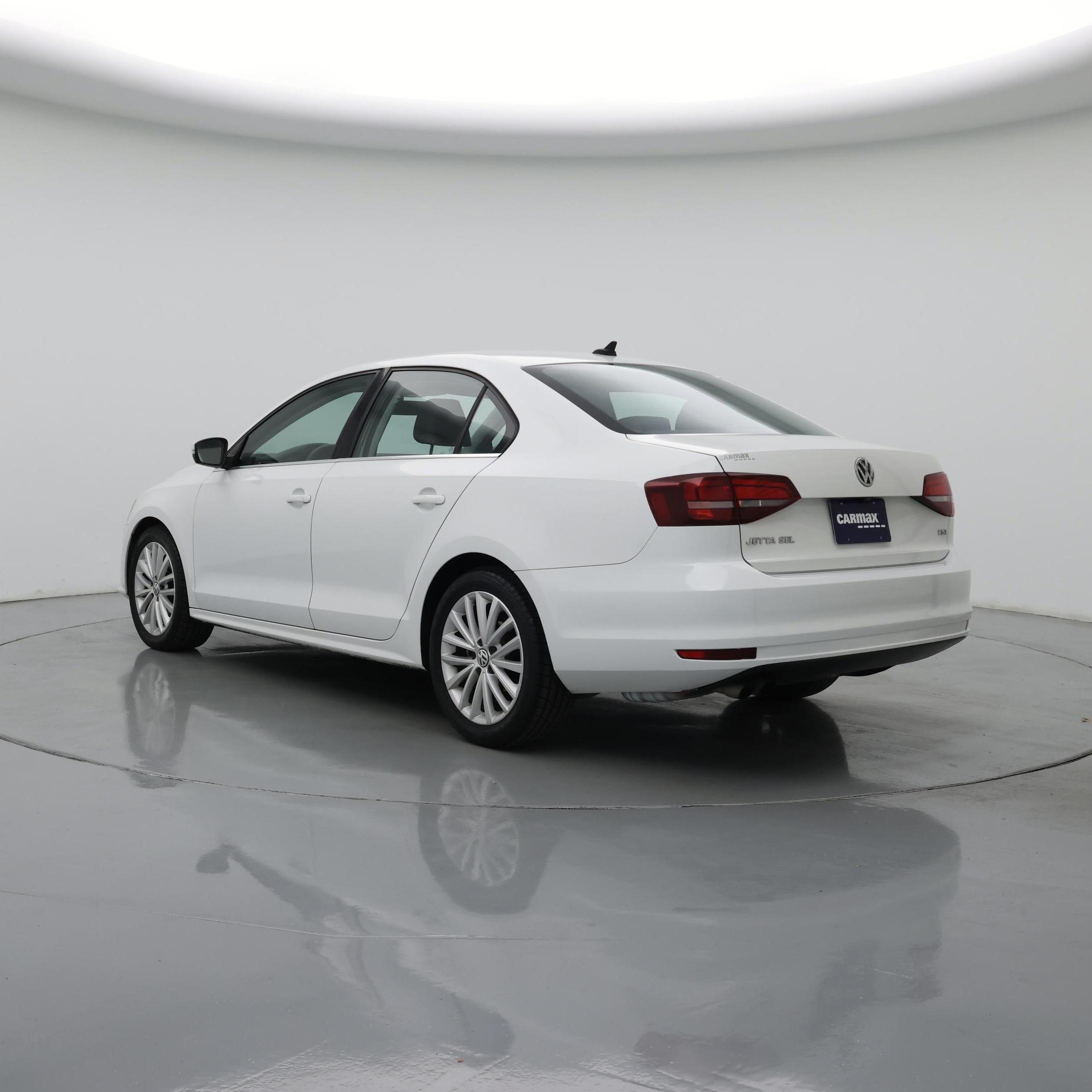 Thumbnail: 2016 Volkswagen Jetta - 2