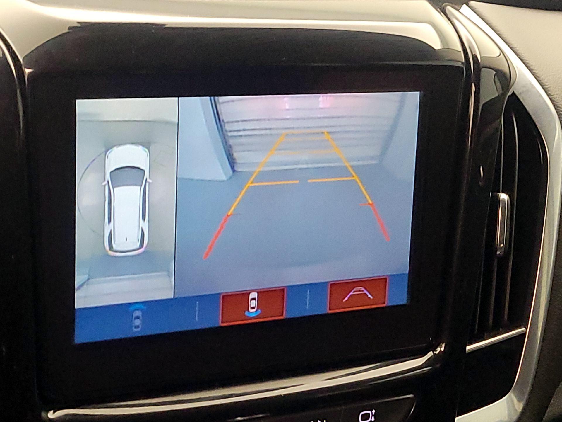 Thumbnail: 2019 Chevrolet Traverse - 15