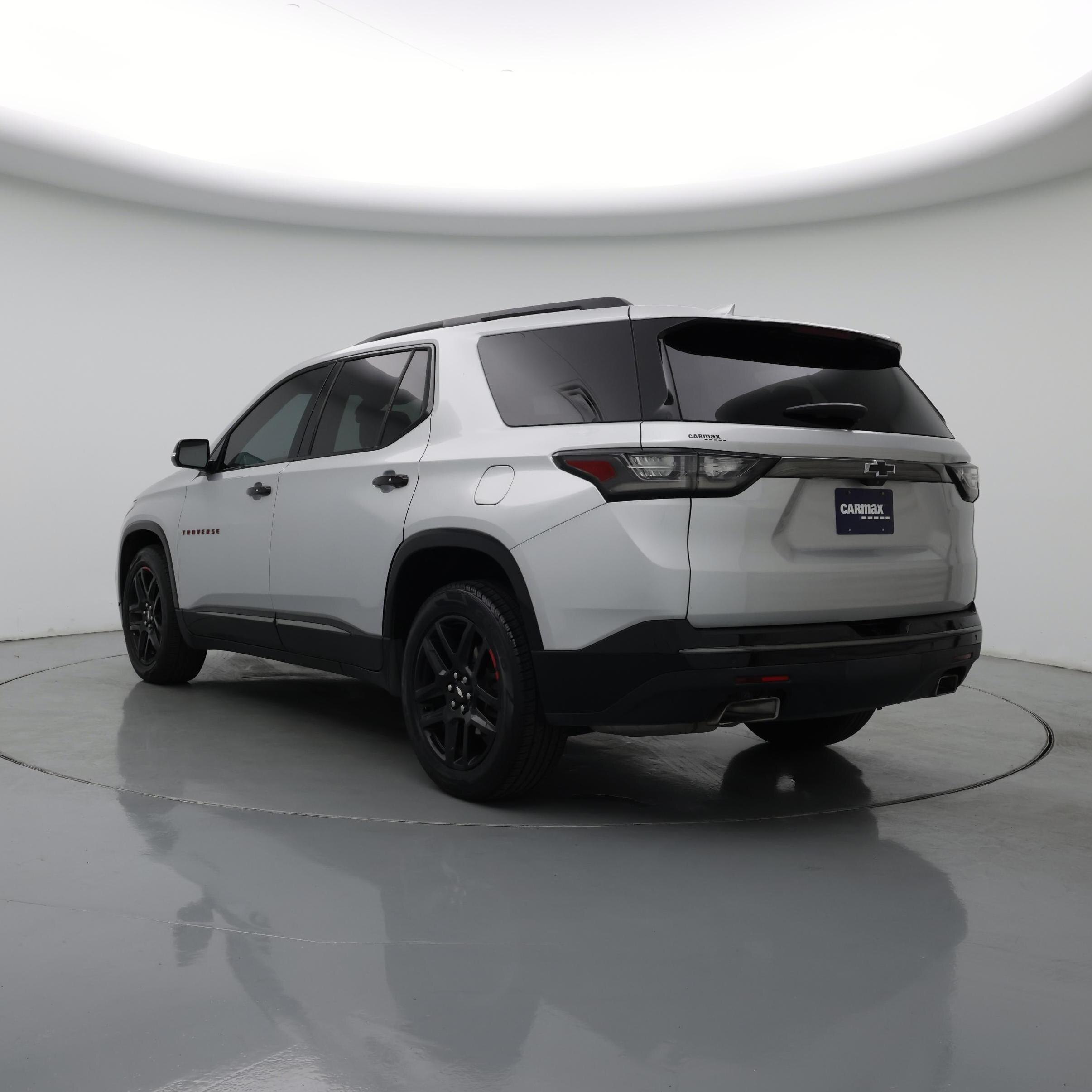Thumbnail: 2019 Chevrolet Traverse - 2